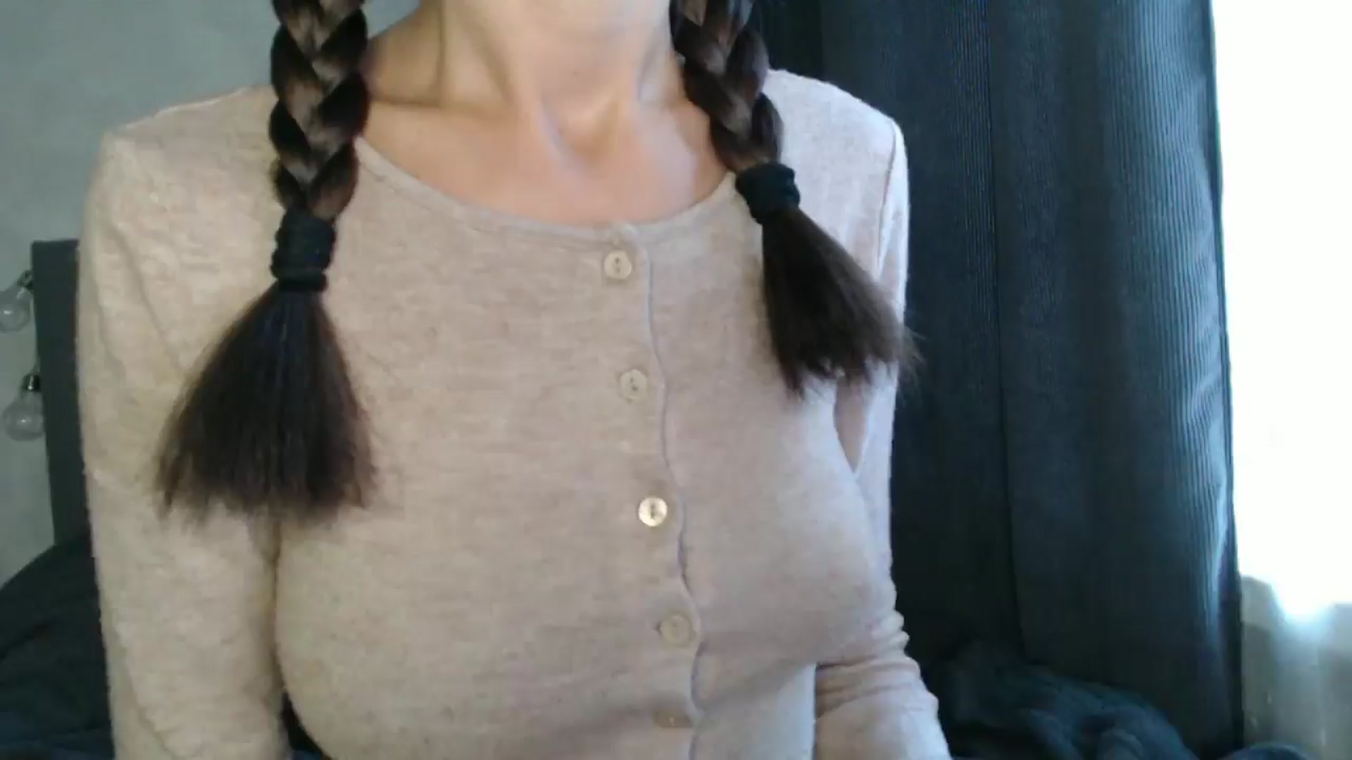 Gallery image thumbnail from Nora_Sweet's myfreecams stream on, 09/18/2024, 09:54 image 13 of 20