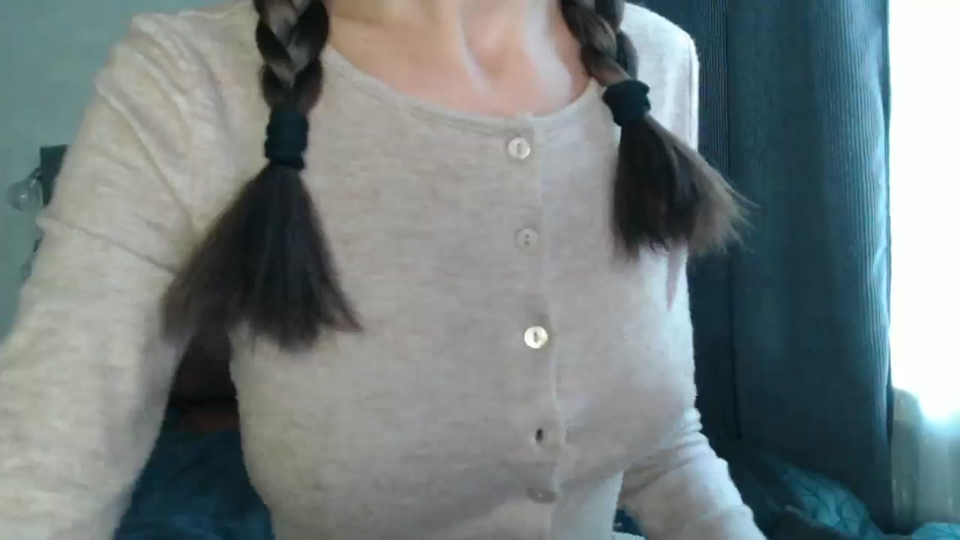 Gallery image thumbnail from Nora_Sweet's myfreecams stream on, 09/18/2024, 10:14 image 17 of 20