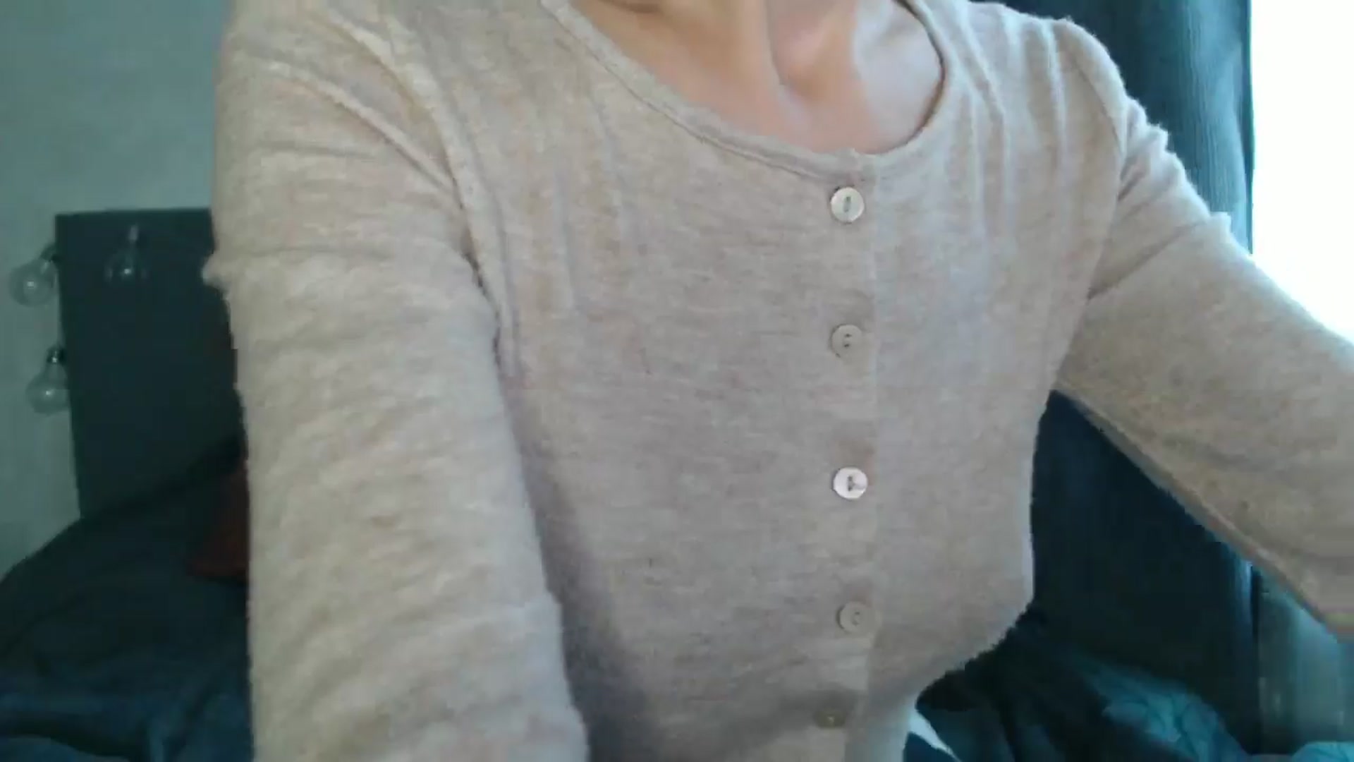 Gallery image thumbnail from Nora_Sweet's myfreecams stream on, 09/18/2024, 10:14 image 11 of 20