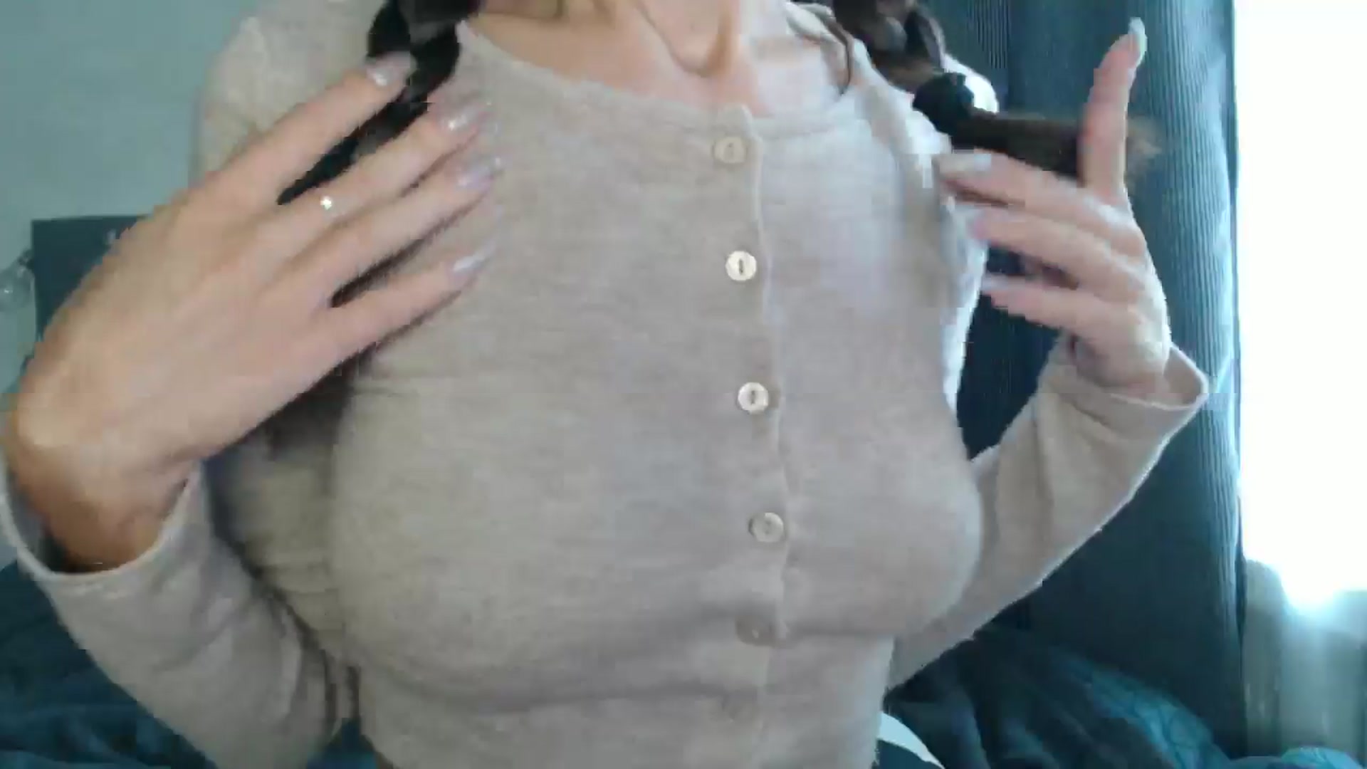 Gallery image thumbnail from Nora_Sweet's myfreecams stream on, 09/18/2024, 10:14 image 8 of 20