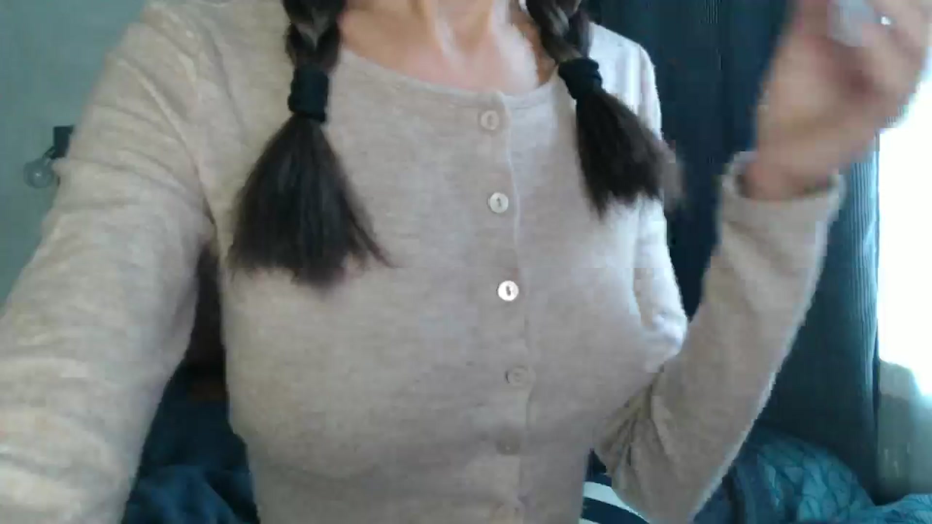 Gallery image thumbnail from Nora_Sweet's myfreecams stream on, 09/18/2024, 11:21 image 2 of 20