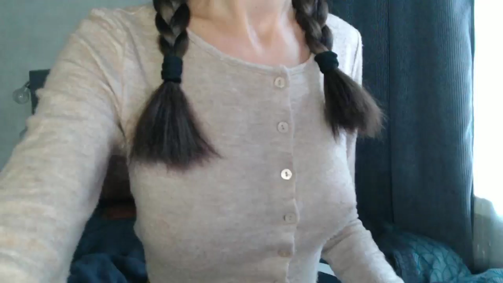 Gallery image thumbnail from Nora_Sweet's myfreecams stream on, 09/18/2024, 11:21 image 3 of 20