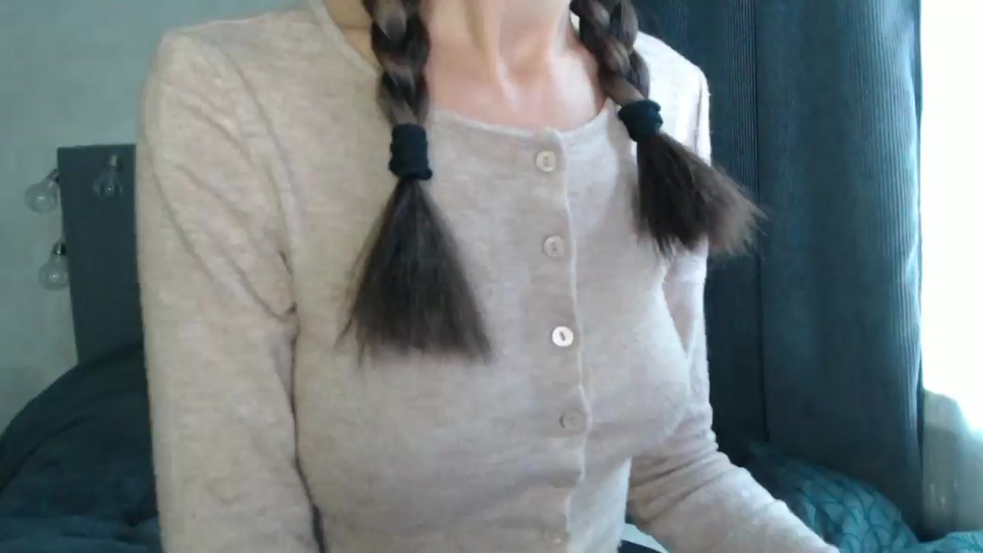 Gallery image thumbnail from Nora_Sweet's myfreecams stream on, 09/18/2024, 11:21 image 1 of 20