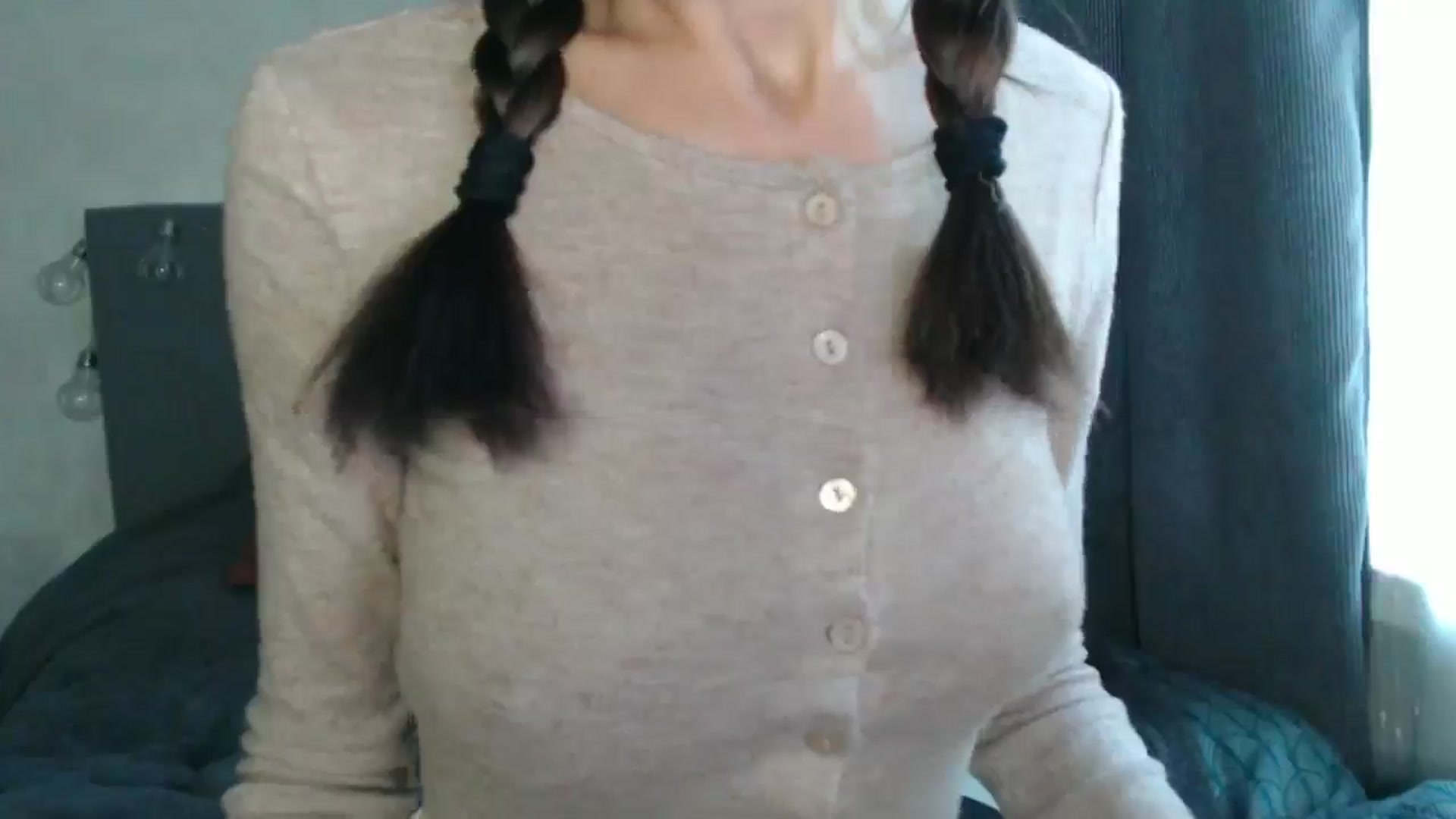 Gallery image thumbnail from Nora_Sweet's myfreecams stream on, 09/18/2024, 11:21 image 5 of 20