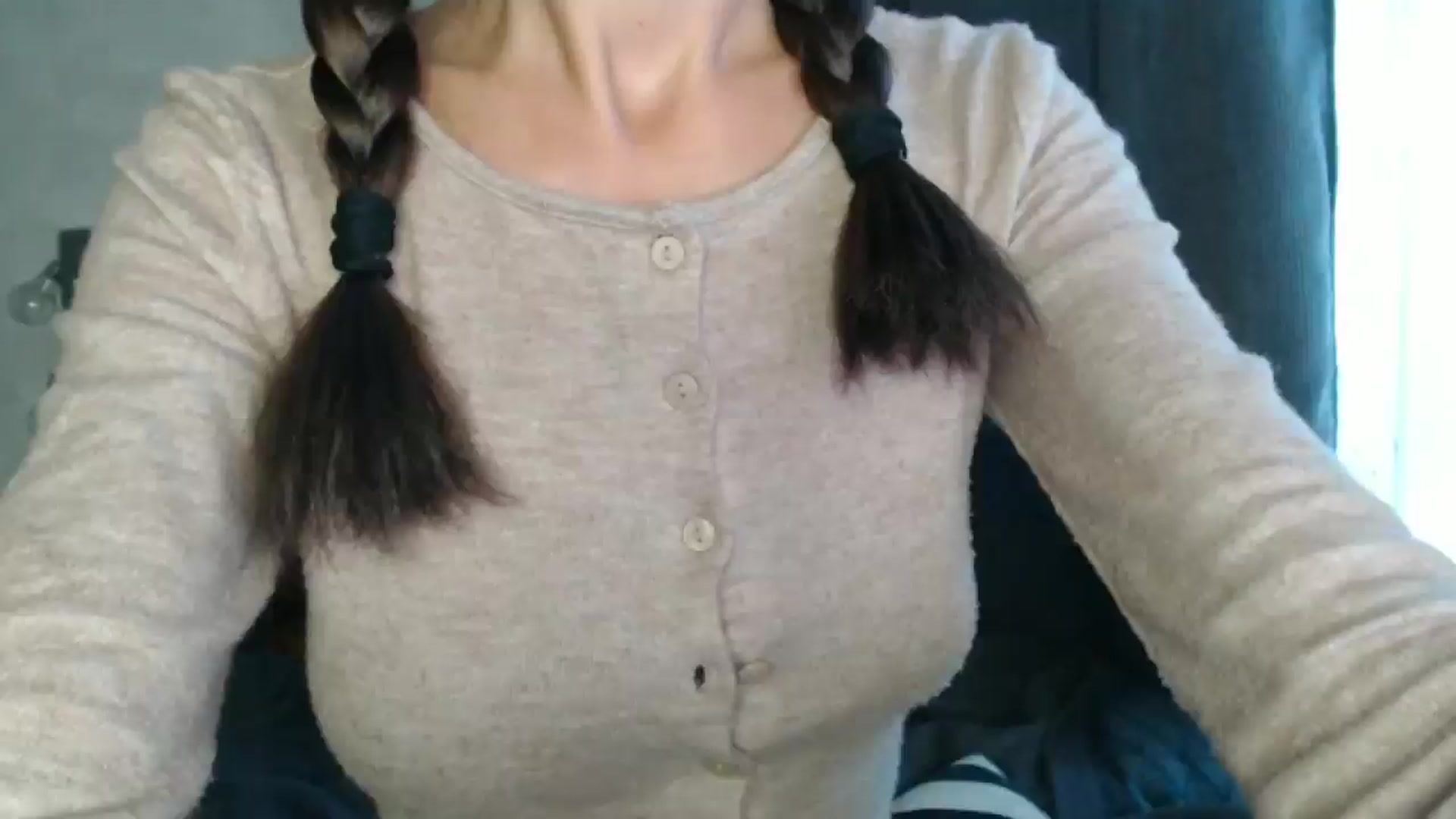 Gallery image thumbnail from Nora_Sweet's myfreecams stream on, 09/18/2024, 13:11 image 15 of 20