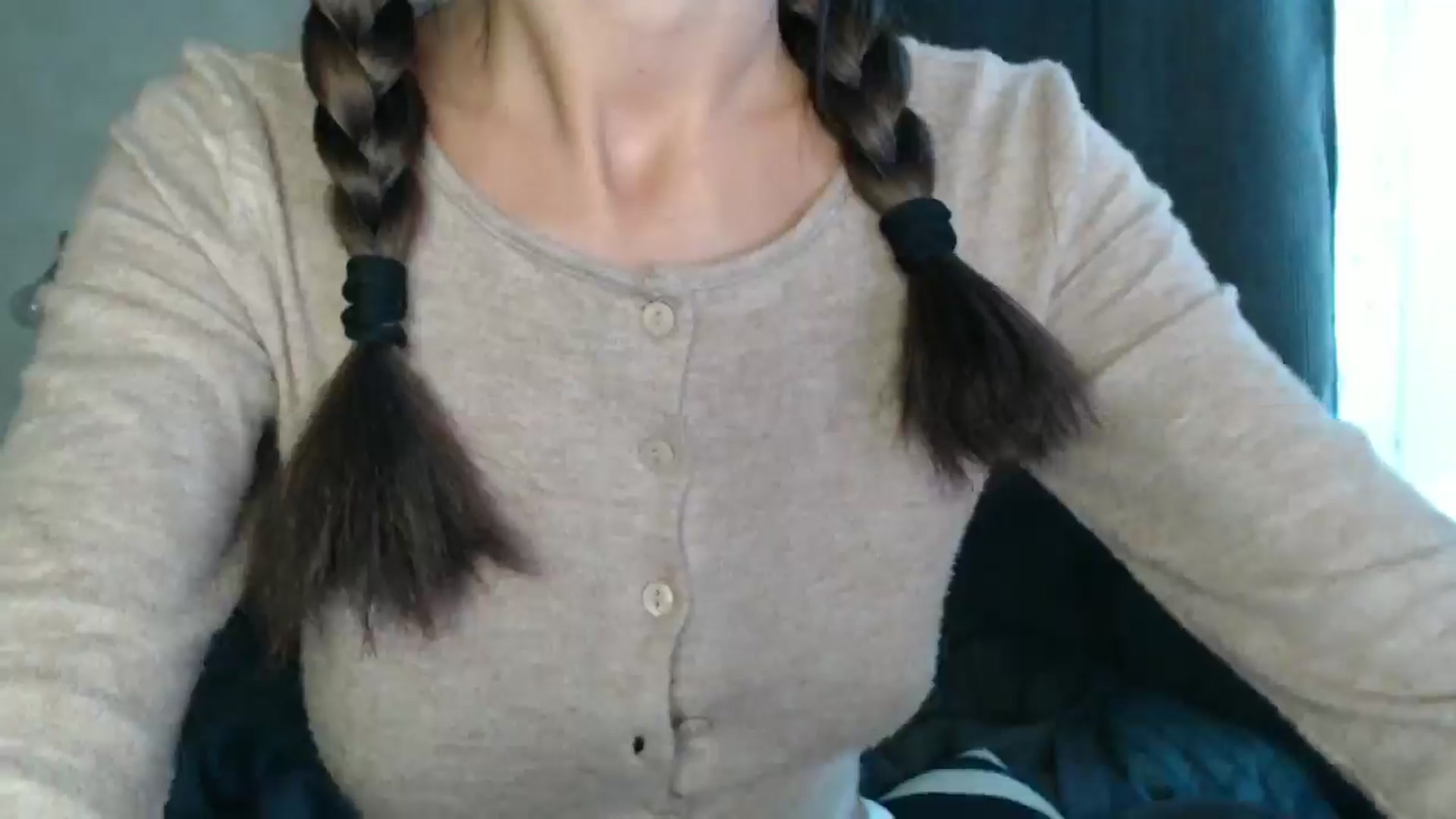Gallery image thumbnail from Nora_Sweet's myfreecams stream on, 09/18/2024, 13:11 image 8 of 20