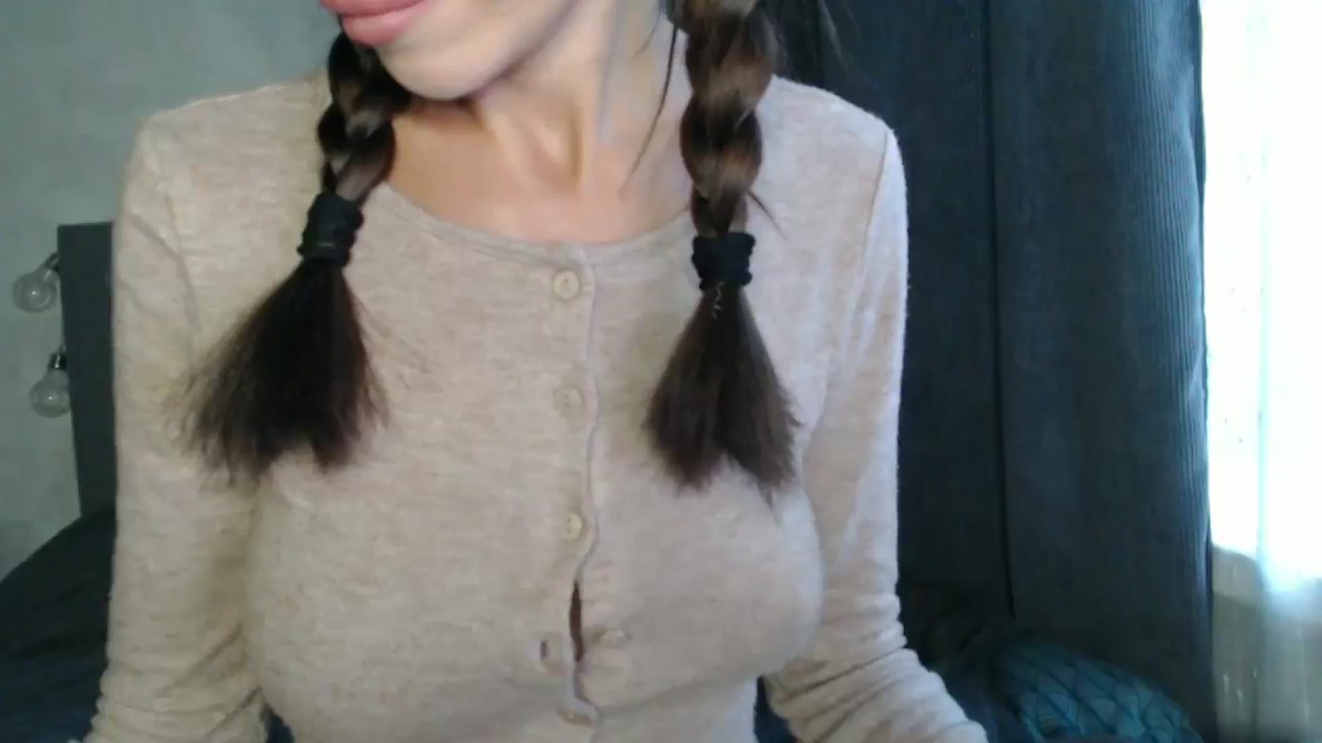Gallery image thumbnail from Nora_Sweet's myfreecams stream on, 09/18/2024, 13:11 image 18 of 20