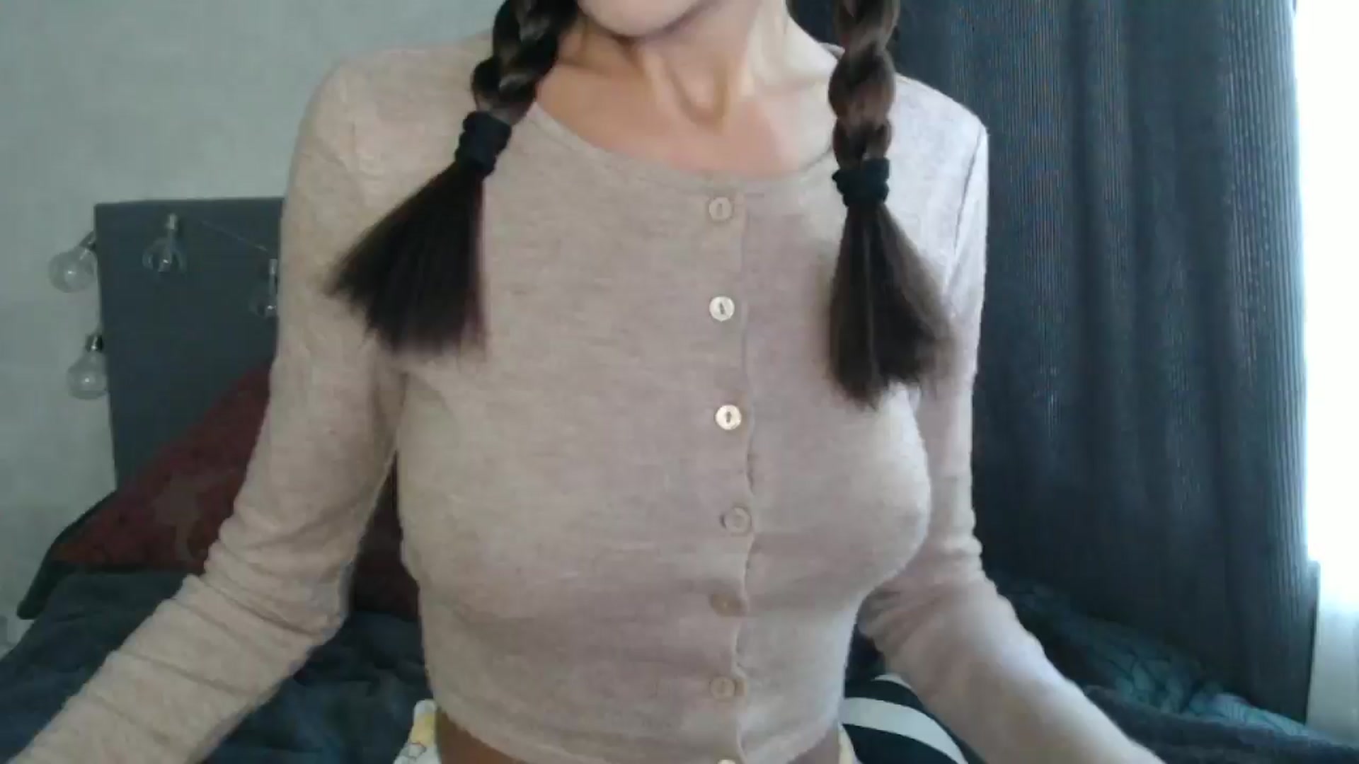 Gallery image thumbnail from Nora_Sweet's myfreecams stream on, 09/19/2024, 09:03 image 1 of 20