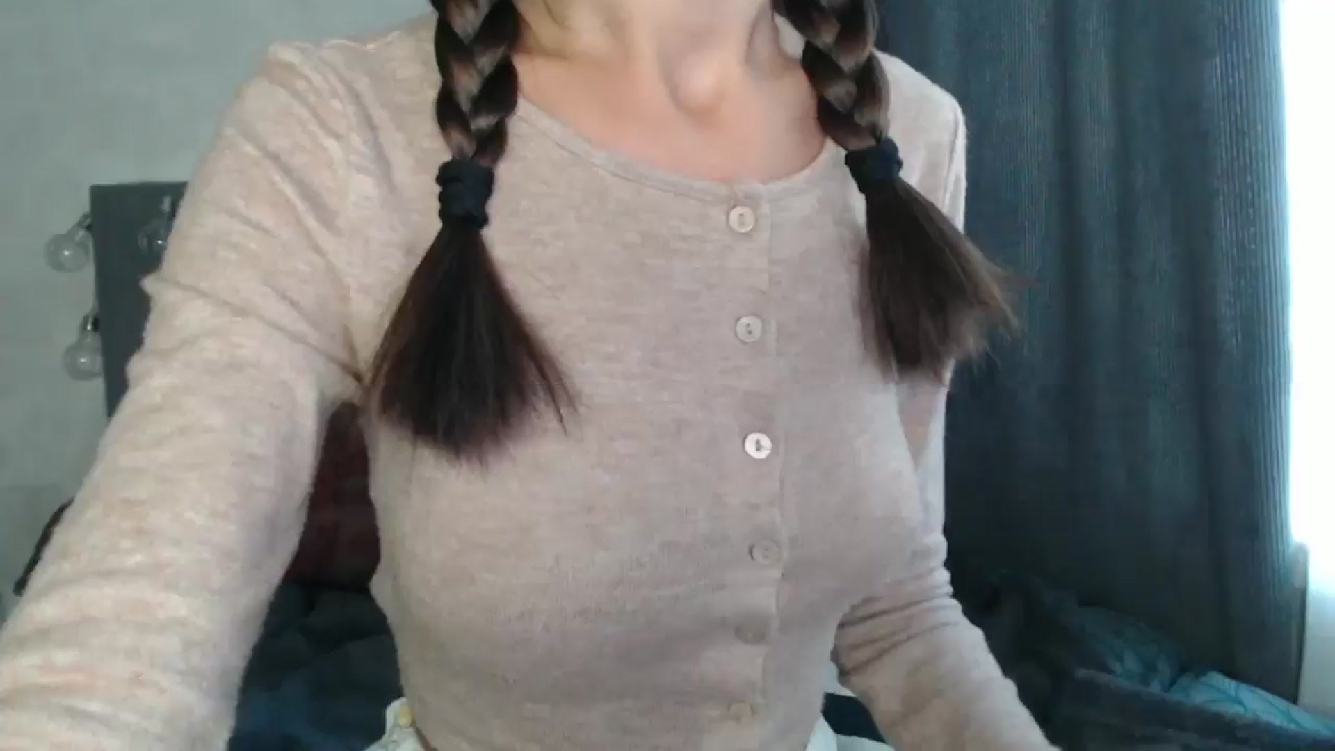 Gallery image thumbnail from Nora_Sweet's myfreecams stream on, 09/19/2024, 09:03 image 13 of 20