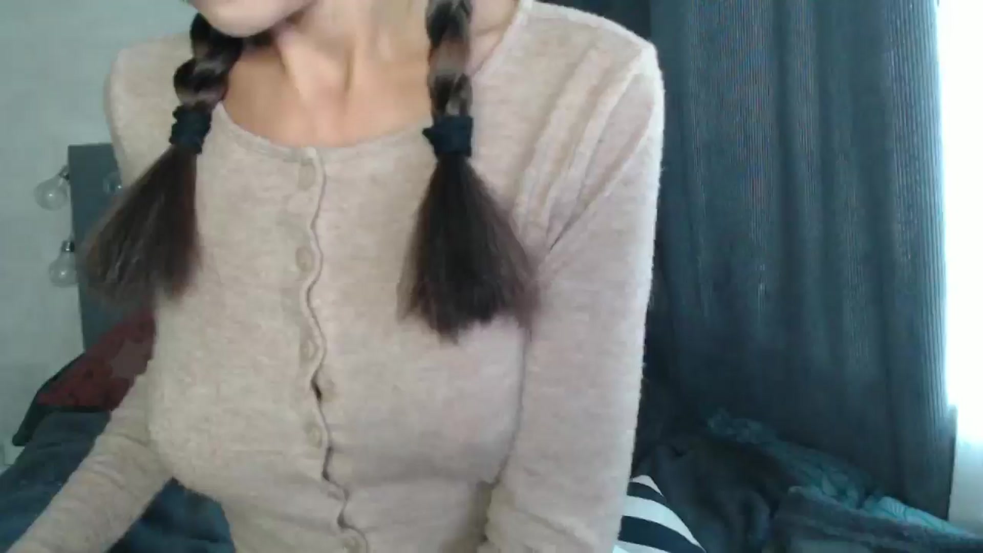 Gallery image thumbnail from Nora_Sweet's myfreecams stream on, 09/19/2024, 09:03 image 4 of 20