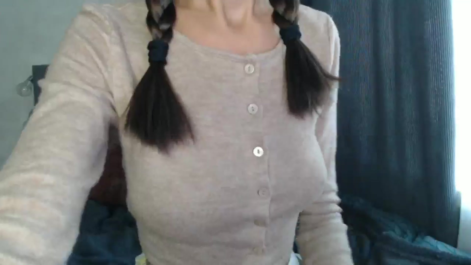 Gallery image thumbnail from Nora_Sweet's myfreecams stream on, 09/19/2024, 09:03 image 9 of 20