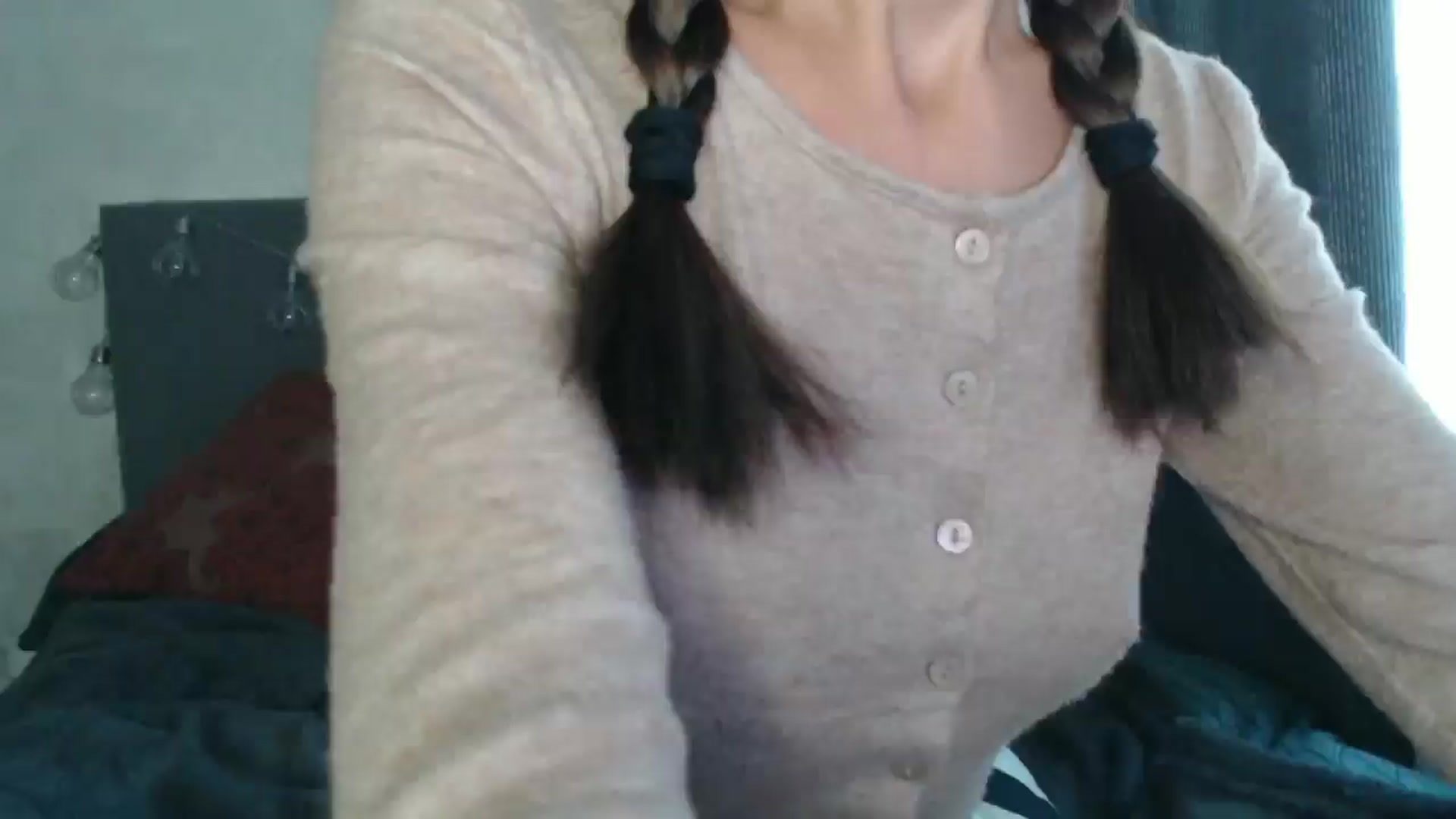 Gallery image thumbnail from Nora_Sweet's myfreecams stream on, 09/19/2024, 09:03 image 7 of 20