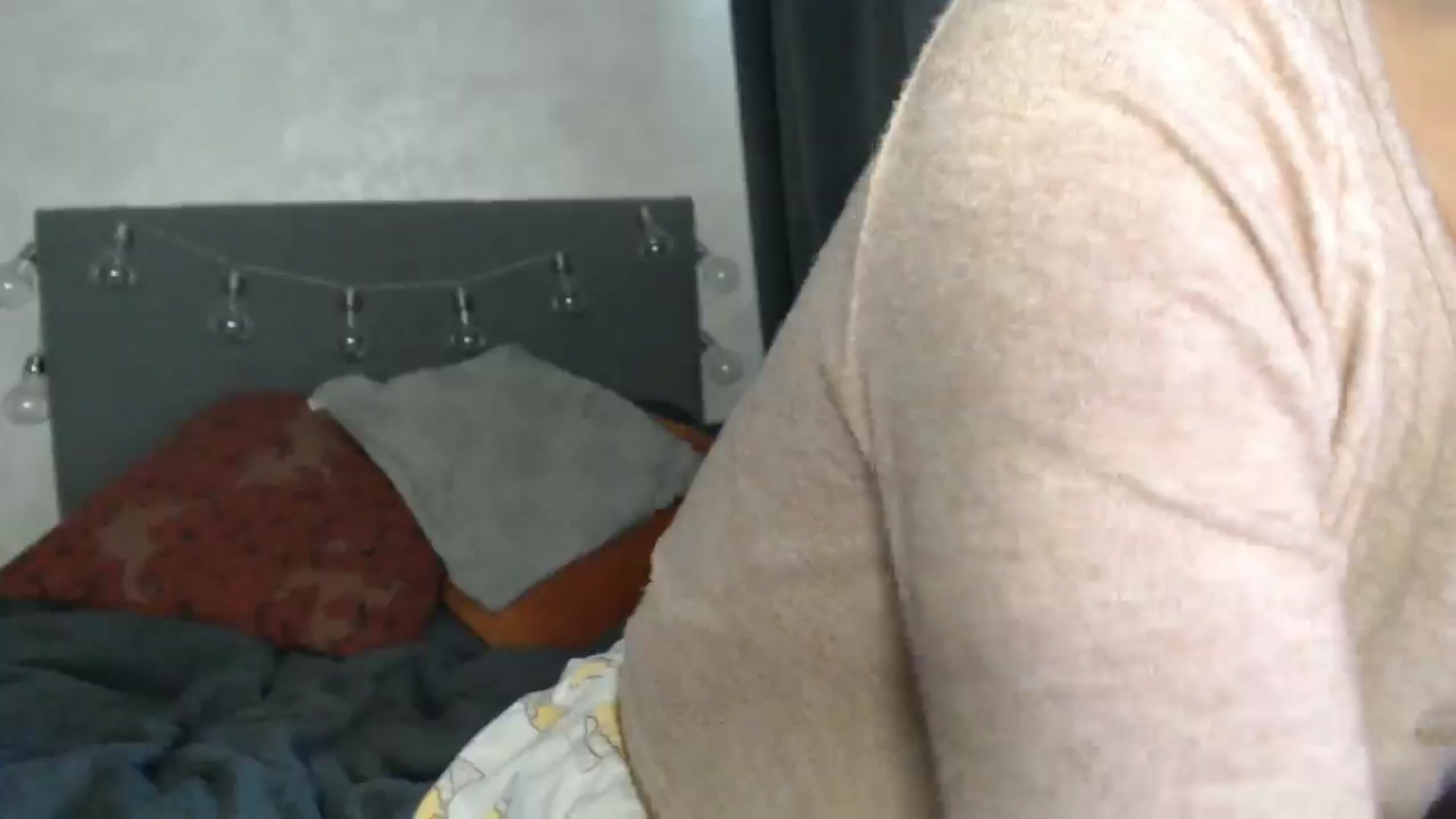 Gallery image thumbnail from Nora_Sweet's myfreecams stream on, 09/19/2024, 10:15 image 9 of 20