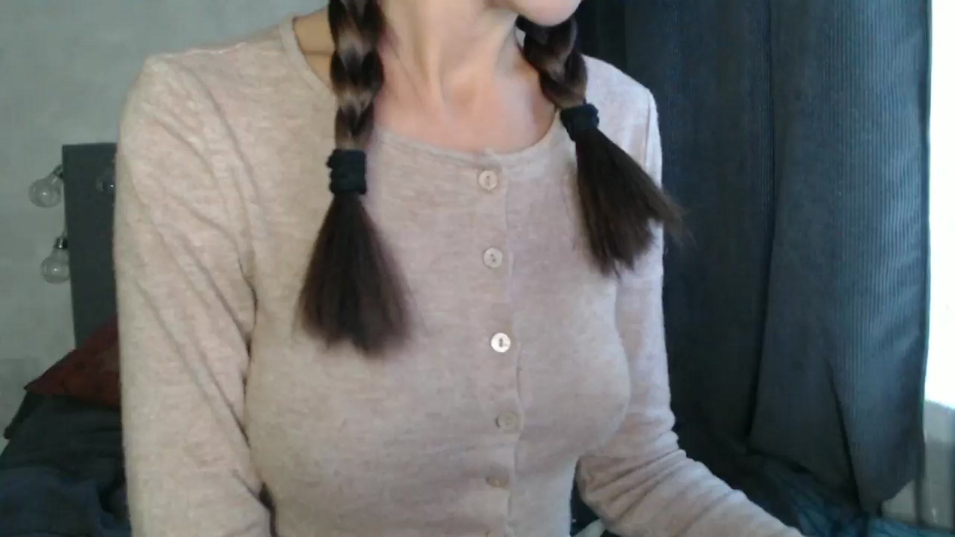 Gallery image thumbnail from Nora_Sweet's myfreecams stream on, 09/19/2024, 11:01 image 17 of 20