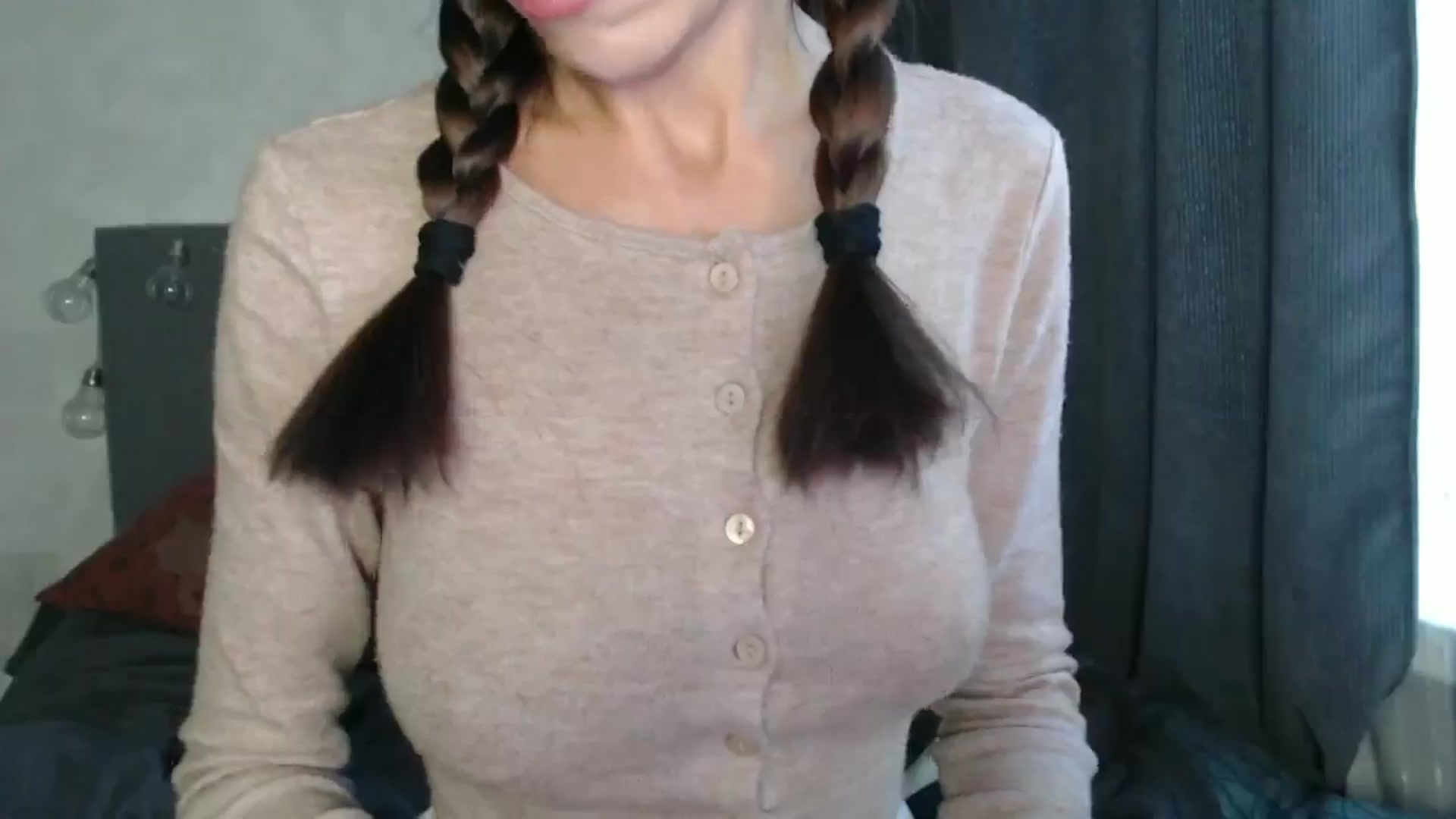 Gallery image thumbnail from Nora_Sweet's myfreecams stream on, 09/19/2024, 11:27 image 2 of 20