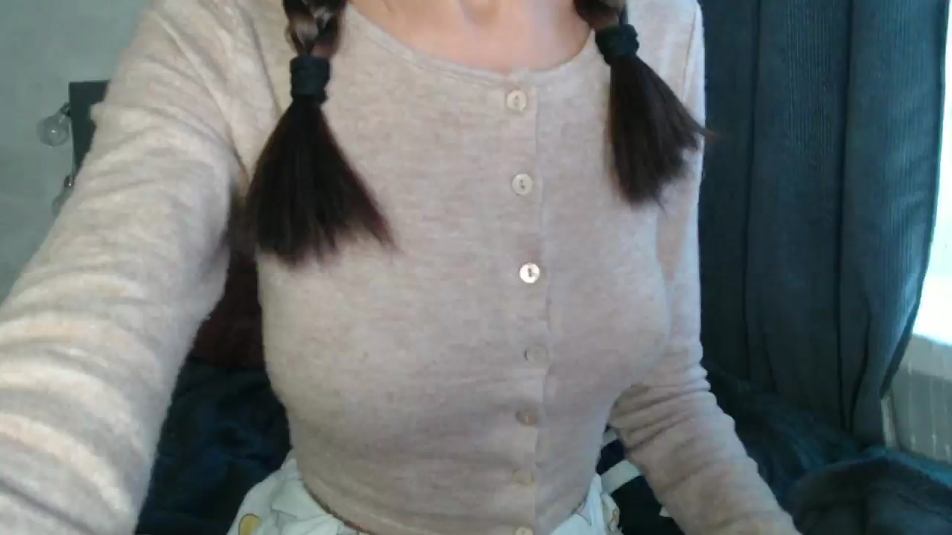Gallery image thumbnail from Nora_Sweet's myfreecams stream on, 09/19/2024, 11:27 image 18 of 20