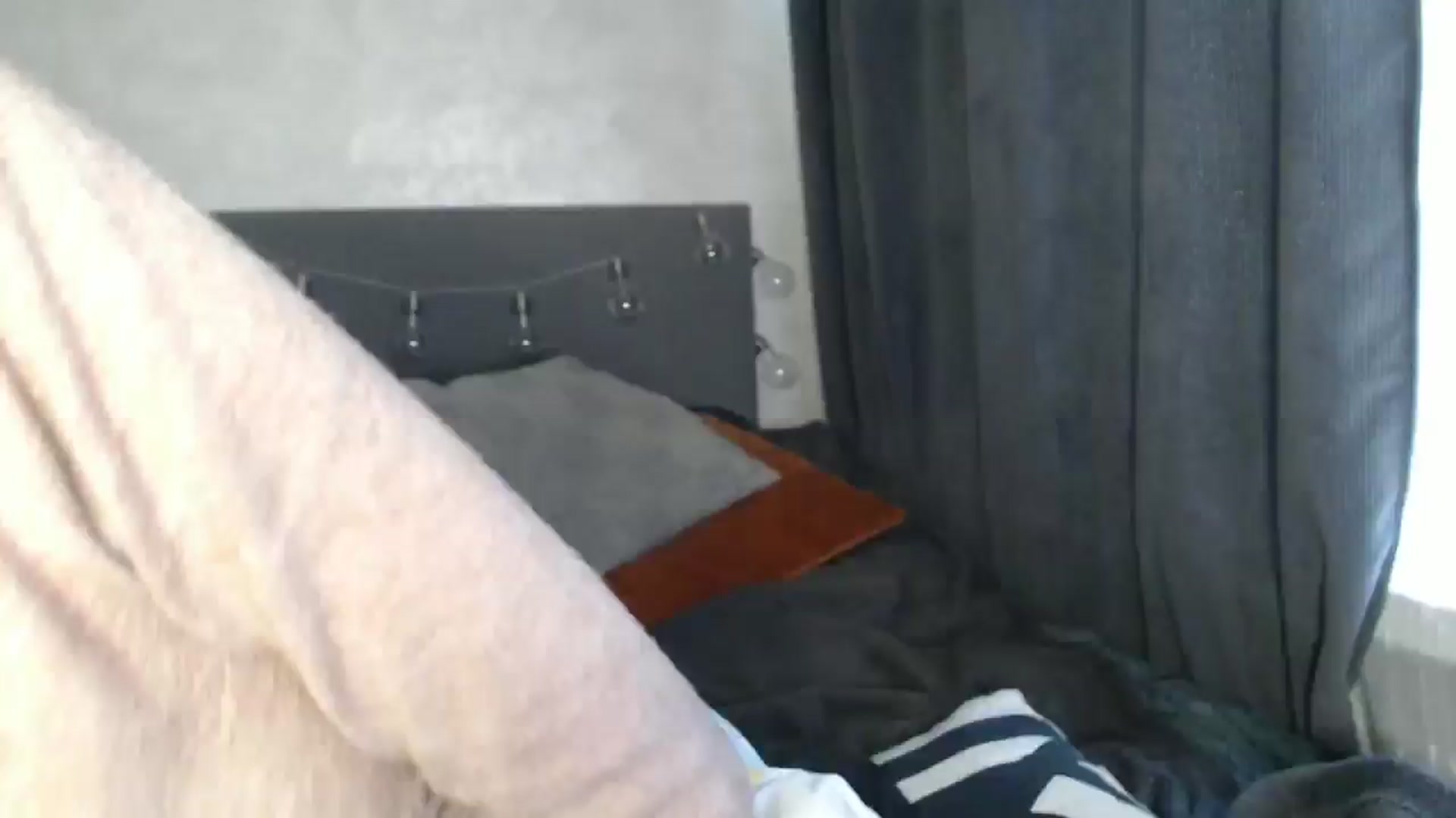 Gallery image thumbnail from Nora_Sweet's myfreecams stream on, 09/19/2024, 11:27 image 15 of 20