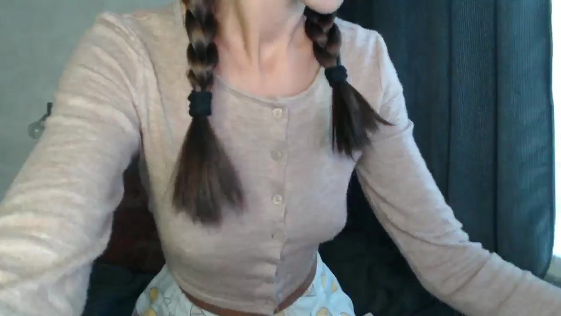 Gallery image thumbnail from Nora_Sweet's myfreecams stream on, 09/19/2024, 11:27 image 5 of 20