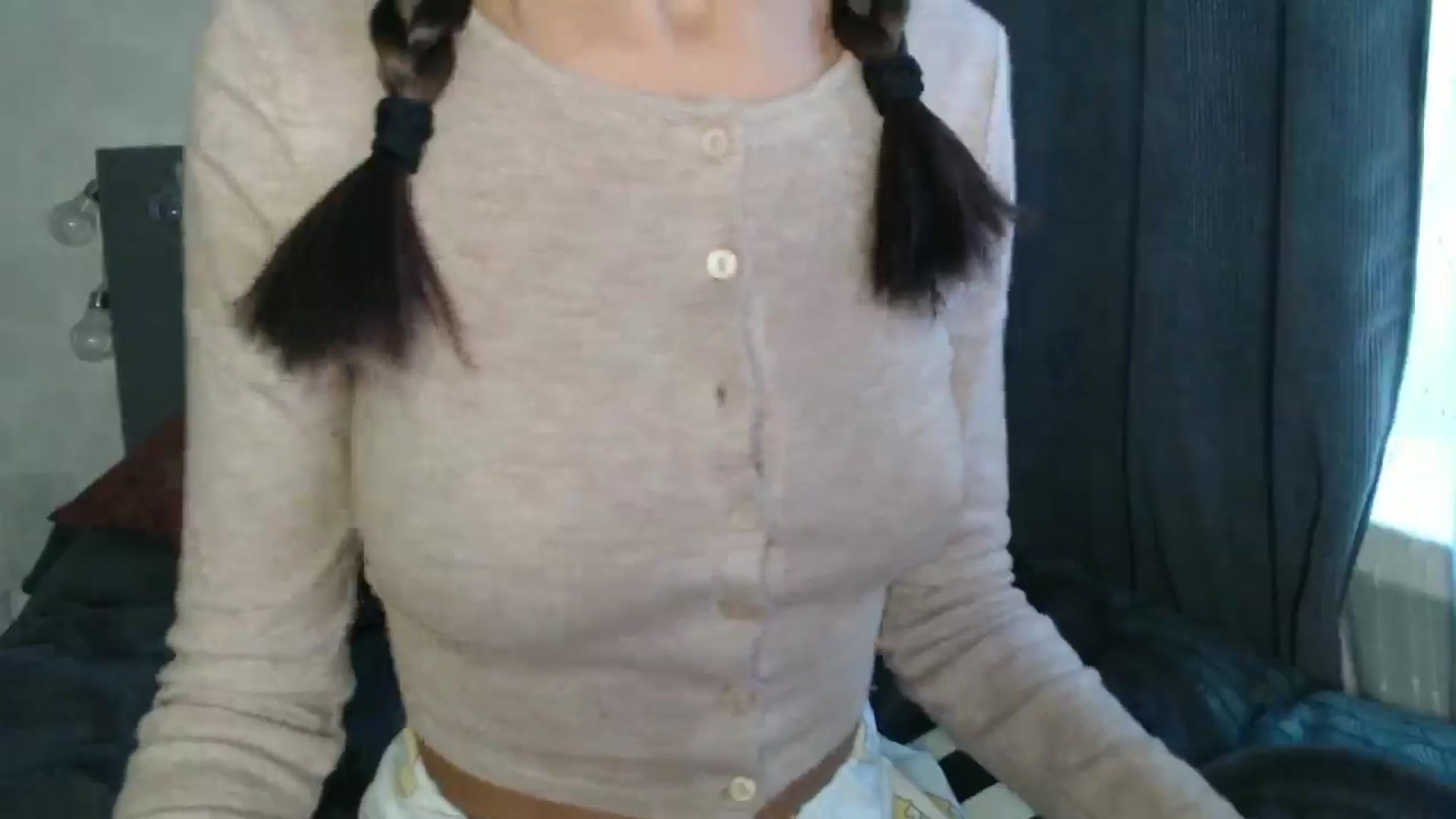 Gallery image thumbnail from Nora_Sweet's myfreecams stream on, 09/19/2024, 11:36 image 14 of 20