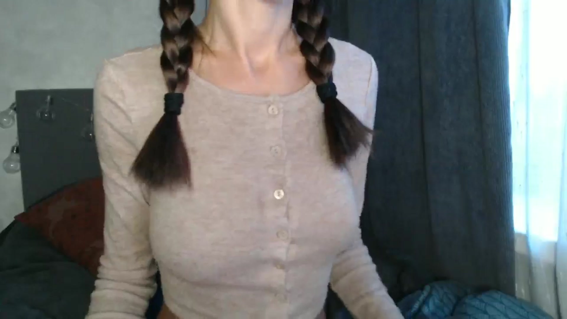Gallery image thumbnail from Nora_Sweet's myfreecams stream on, 09/19/2024, 13:39 image 9 of 20