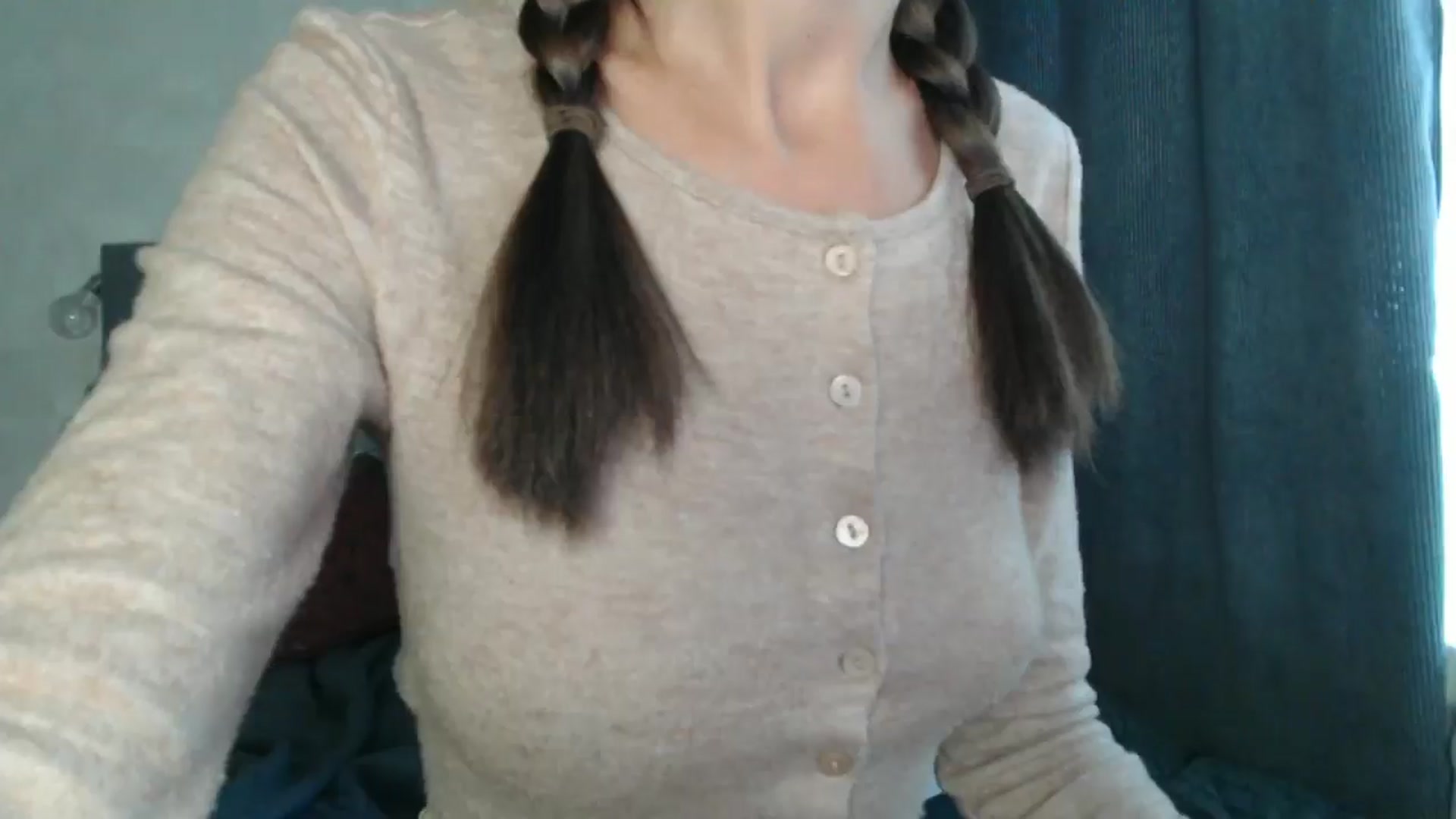 Gallery image thumbnail from Nora_Sweet's myfreecams stream on, 09/22/2024, 10:20 image 15 of 20