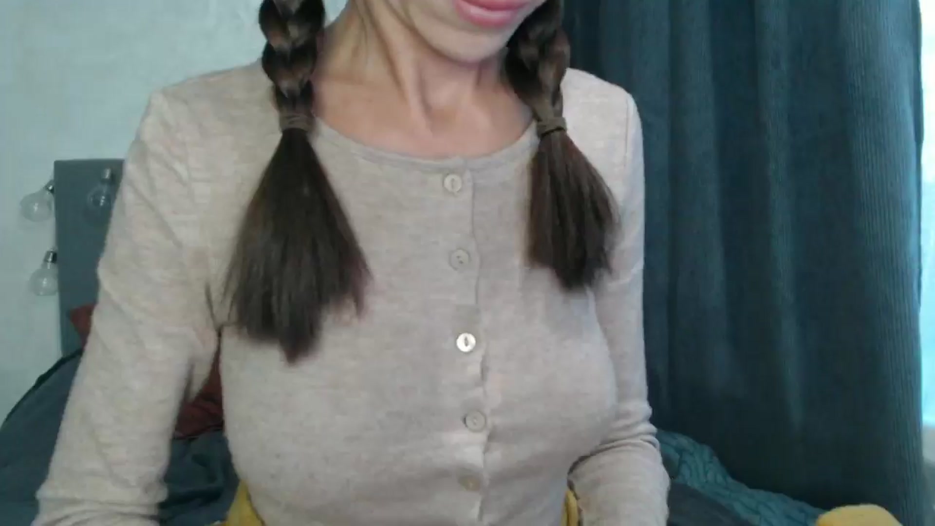 Gallery image thumbnail from Nora_Sweet's myfreecams stream on, 09/22/2024, 13:23 image 5 of 20