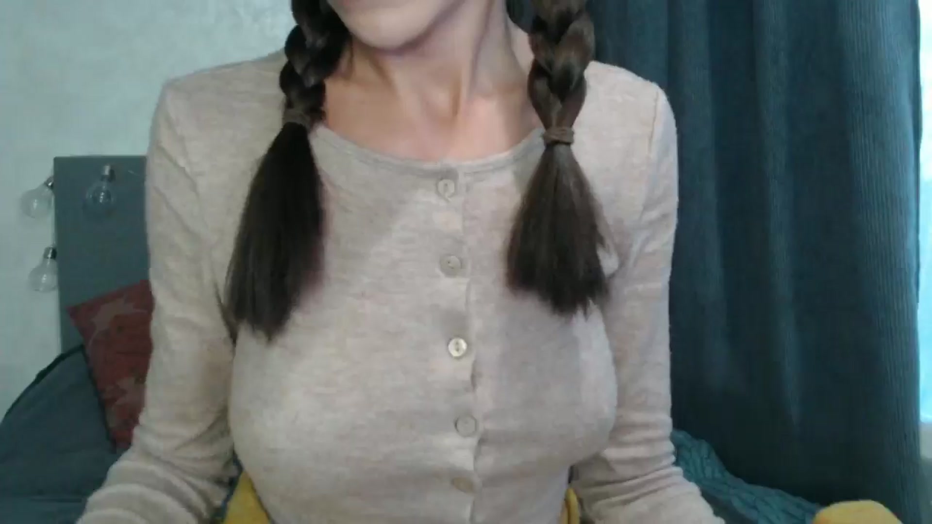 Gallery image thumbnail from Nora_Sweet's myfreecams stream on, 09/22/2024, 13:23 image 6 of 20