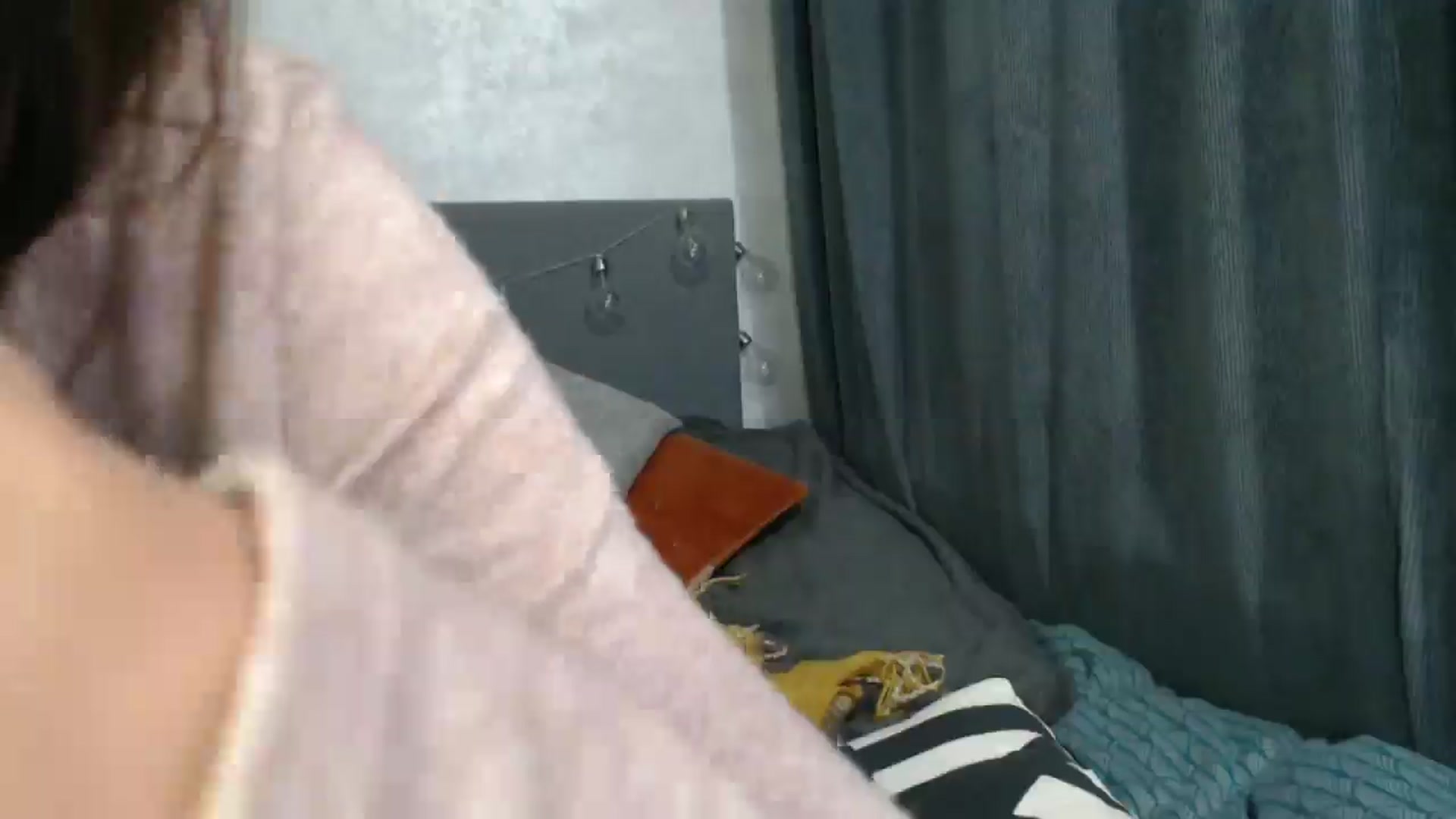 Gallery image thumbnail from Nora_Sweet's myfreecams stream on, 09/22/2024, 17:09 image 18 of 20