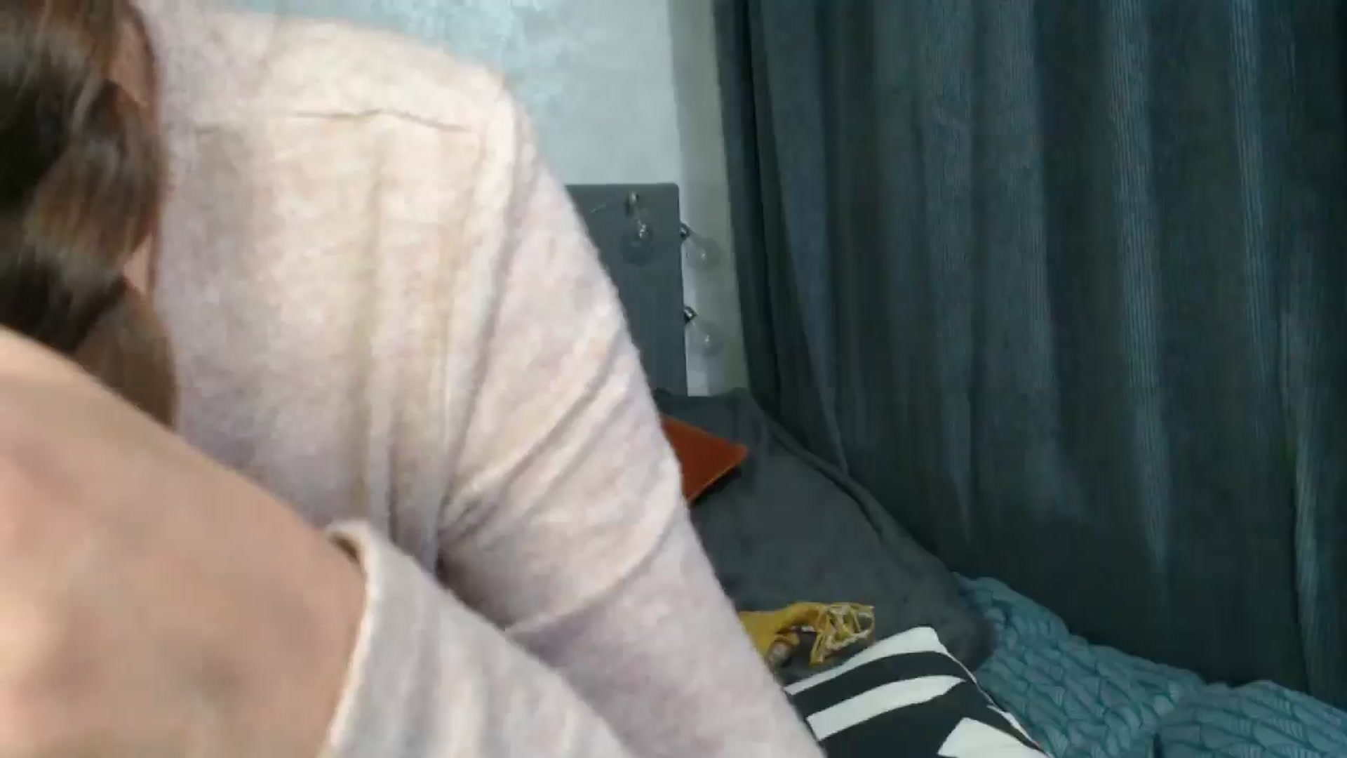 Gallery image thumbnail from Nora_Sweet's myfreecams stream on, 09/22/2024, 17:09 image 19 of 20