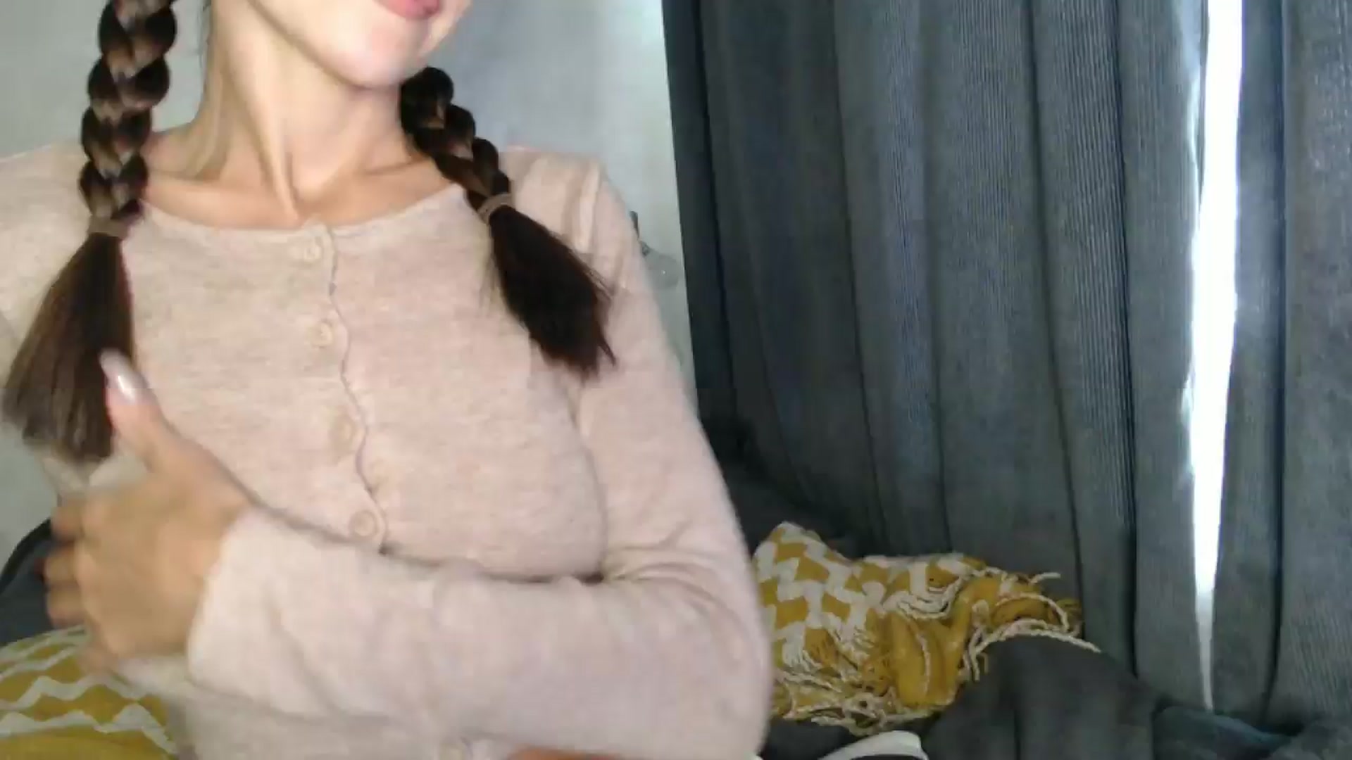 Gallery image thumbnail from Nora_Sweet's myfreecams stream on, 09/23/2024, 10:14 image 12 of 20