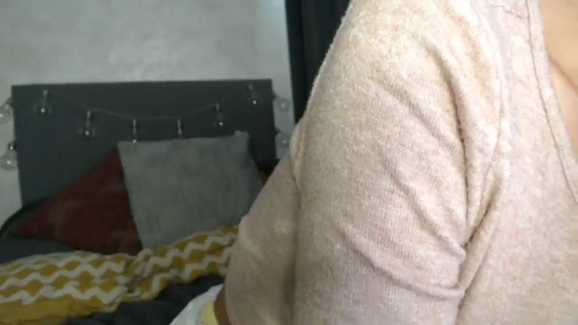 Gallery image thumbnail from Nora_Sweet's myfreecams stream on, 09/23/2024, 10:14 image 20 of 20