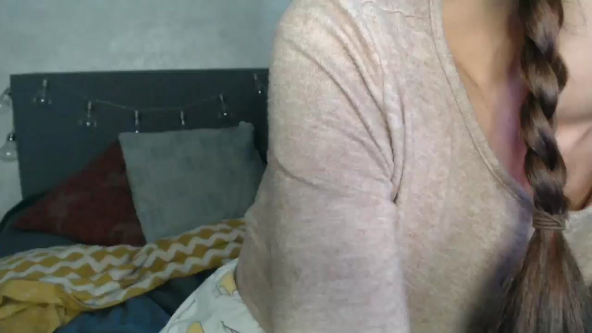 Gallery image thumbnail from Nora_Sweet's myfreecams stream on, 09/23/2024, 10:45 image 19 of 20