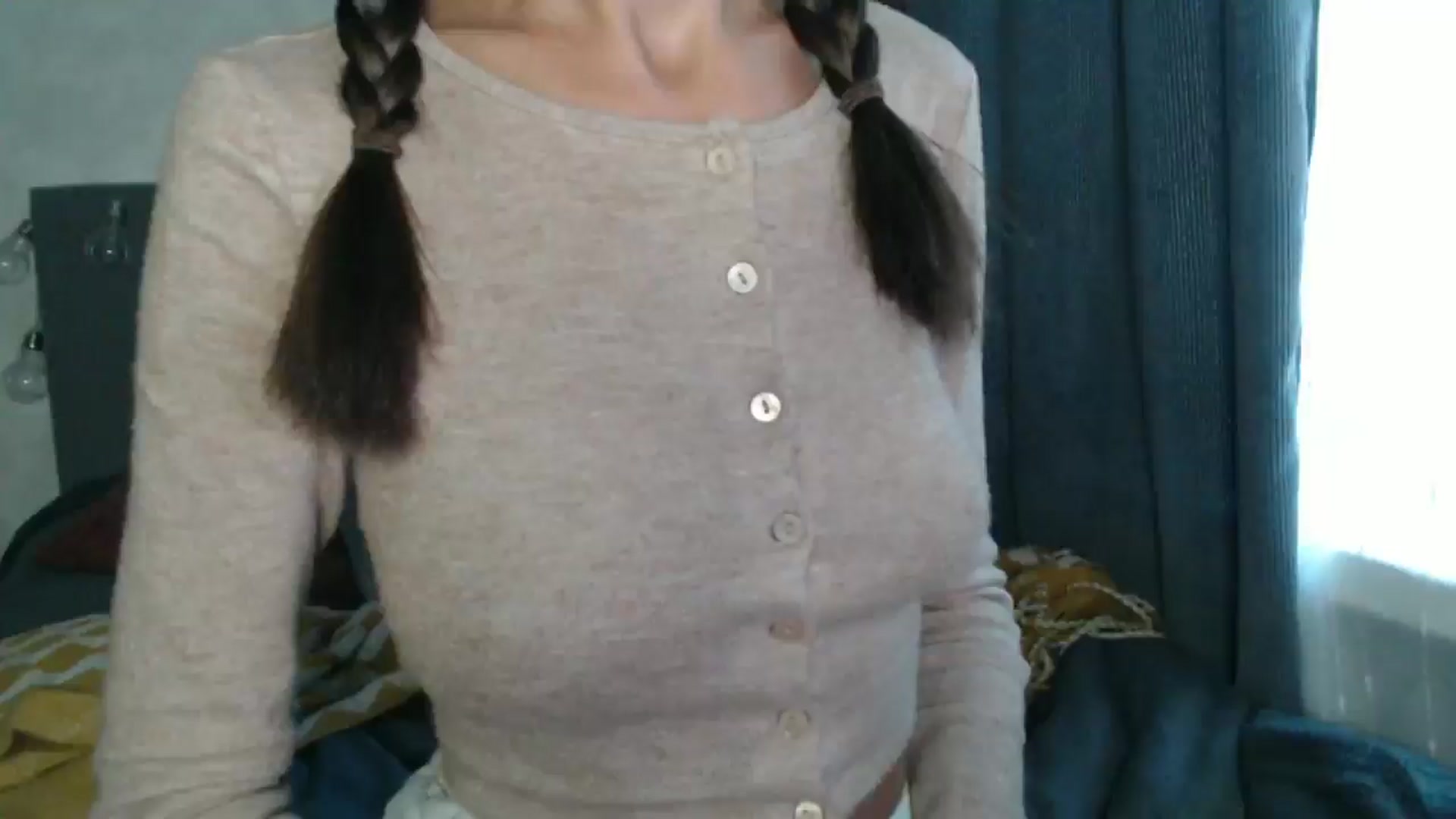 Gallery image thumbnail from Nora_Sweet's myfreecams stream on, 09/23/2024, 10:45 image 8 of 20