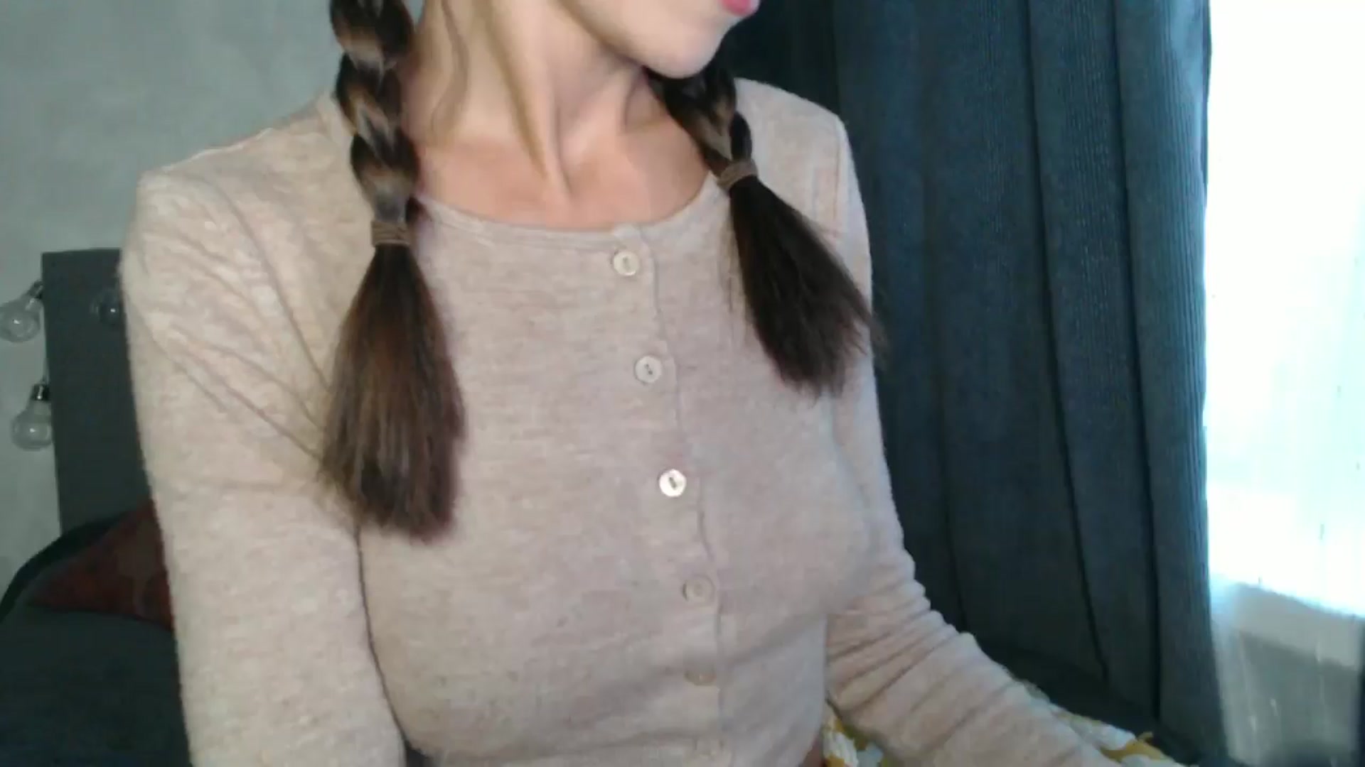 Gallery image thumbnail from Nora_Sweet's myfreecams stream on, 09/23/2024, 12:21 image 13 of 20