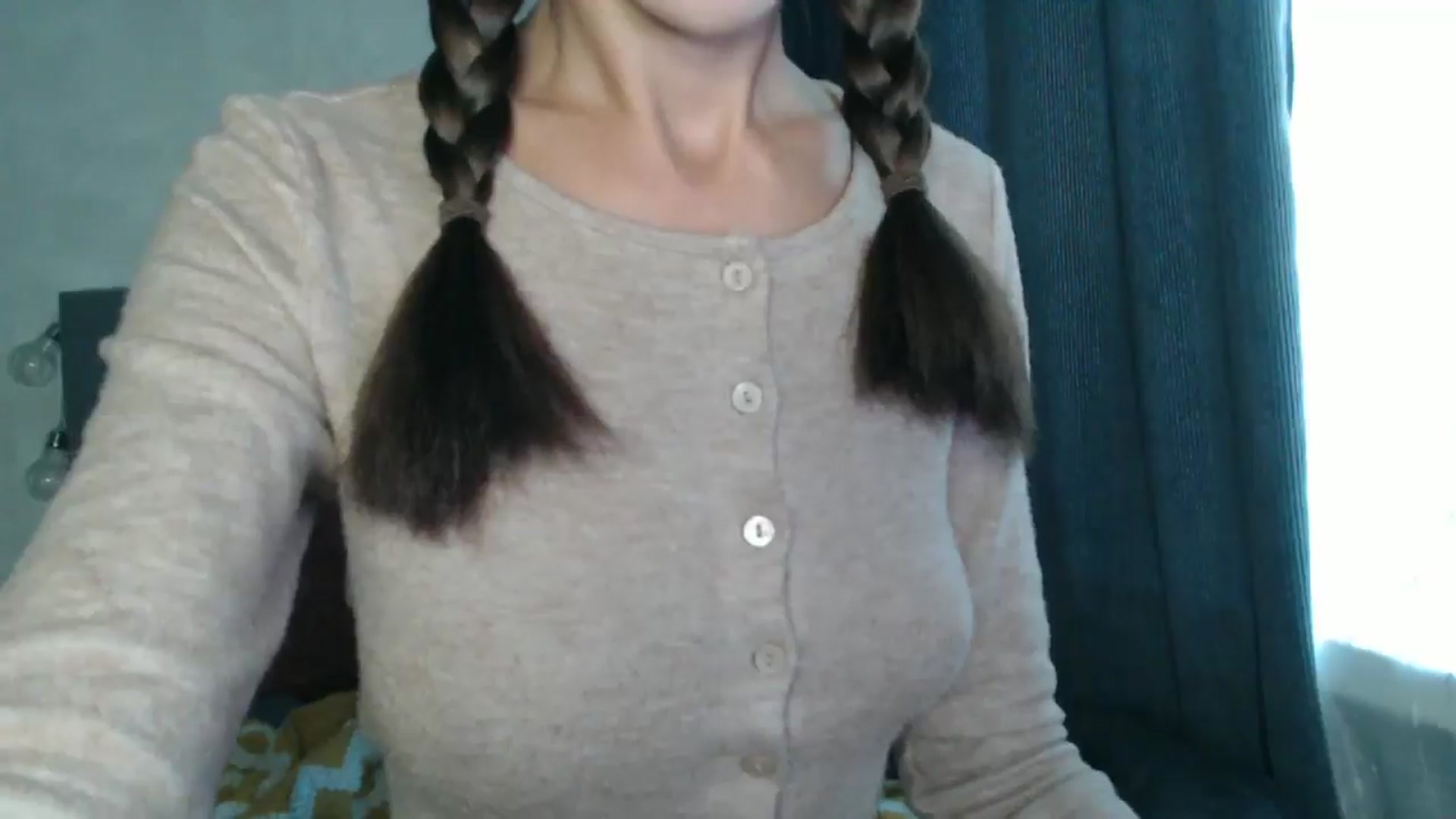 Gallery image thumbnail from Nora_Sweet's myfreecams stream on, 09/24/2024, 09:30 image 8 of 20