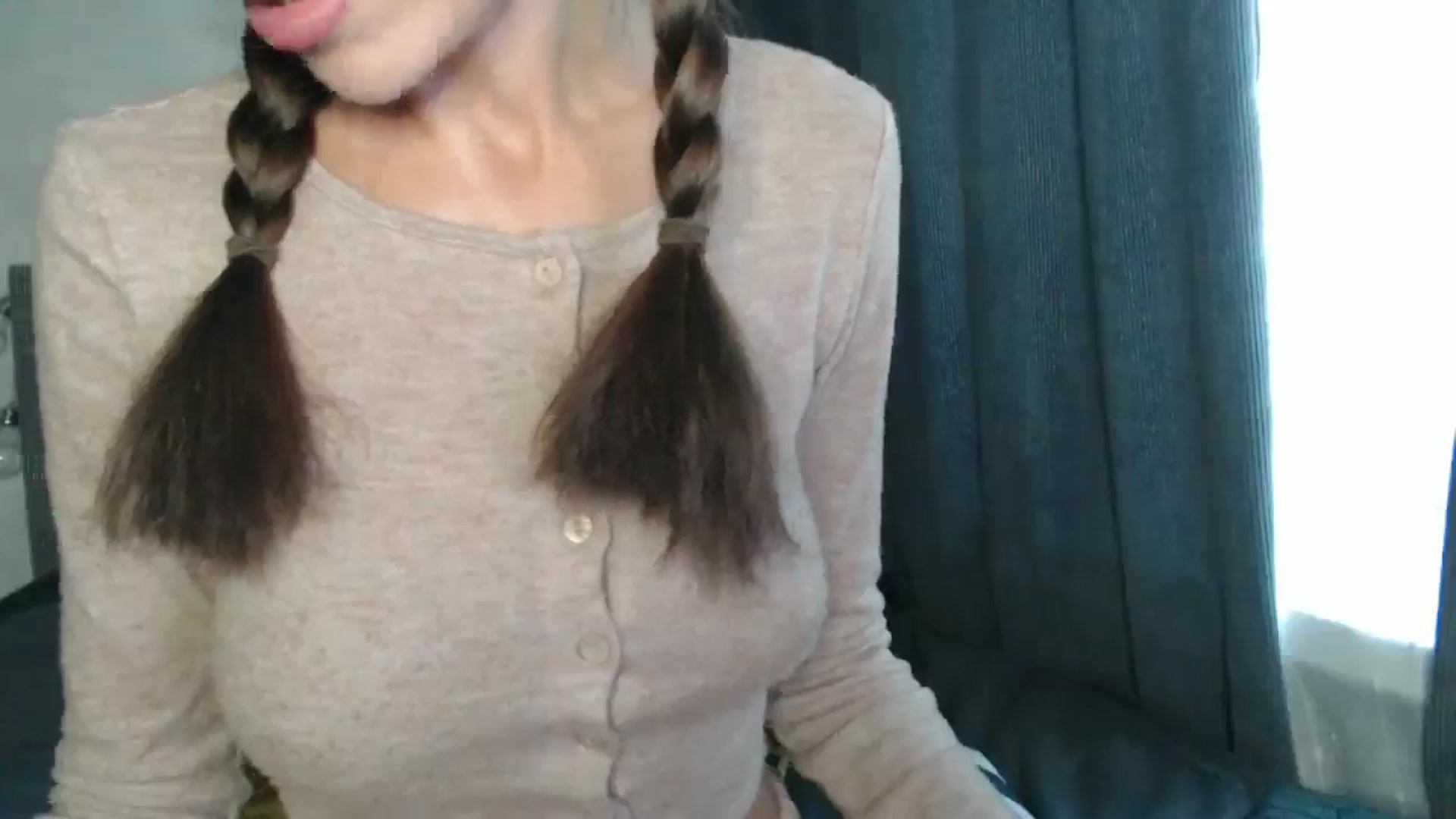 Gallery image thumbnail from Nora_Sweet's myfreecams stream on, 09/24/2024, 10:05 image 6 of 20