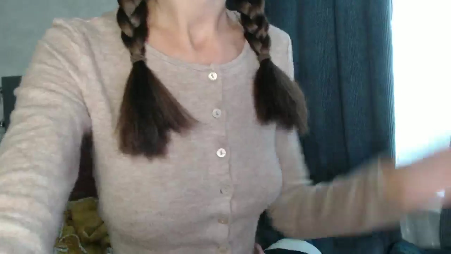 Gallery image thumbnail from Nora_Sweet's myfreecams stream on, 09/24/2024, 10:05 image 14 of 20
