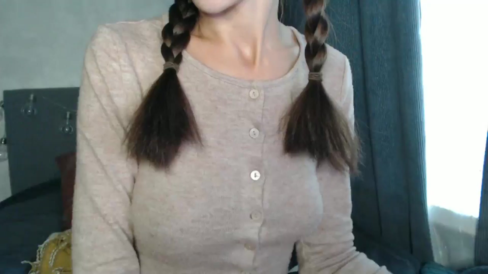 Gallery image thumbnail from Nora_Sweet's myfreecams stream on, 09/24/2024, 10:05 image 18 of 20