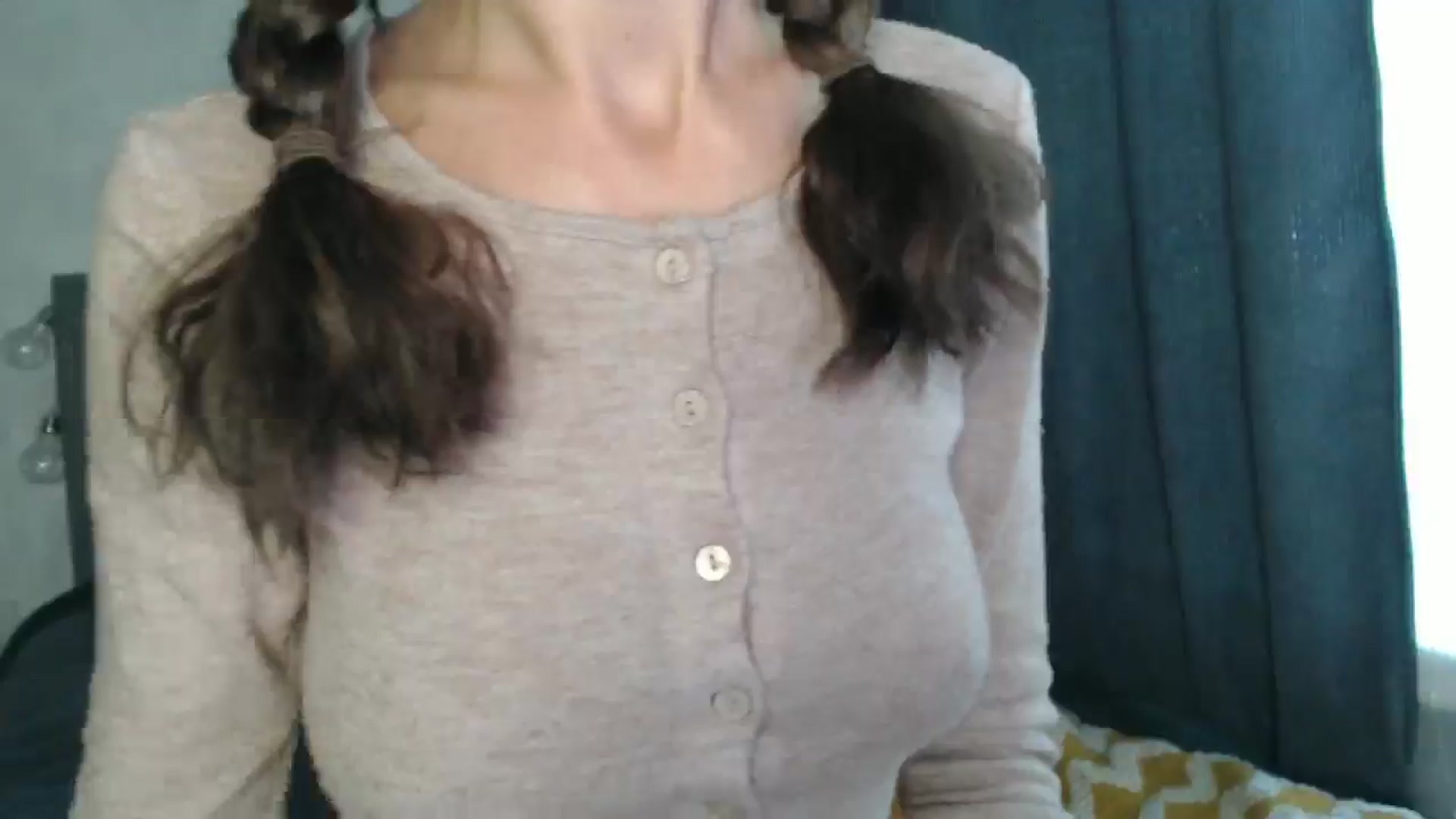 Gallery image thumbnail from Nora_Sweet's myfreecams stream on, 09/25/2024, 10:05 image 5 of 20