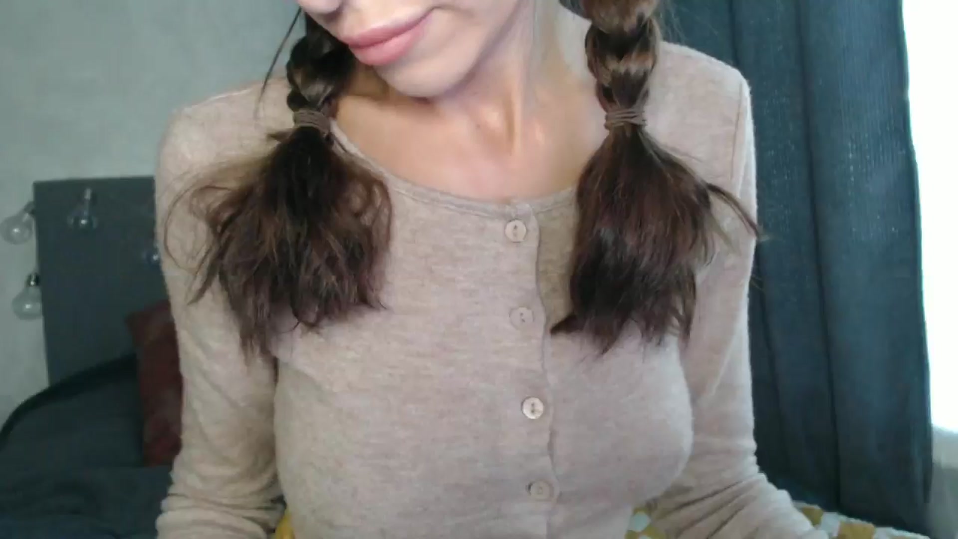 Gallery image thumbnail from Nora_Sweet's myfreecams stream on, 09/25/2024, 10:05 image 11 of 20