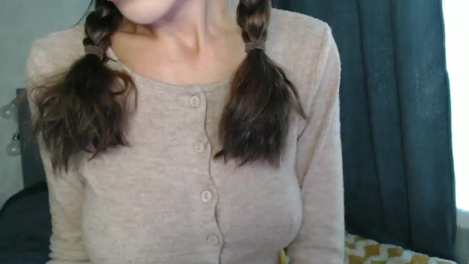 Gallery image thumbnail from Nora_Sweet's myfreecams stream on, 09/25/2024, 10:05 image 17 of 20