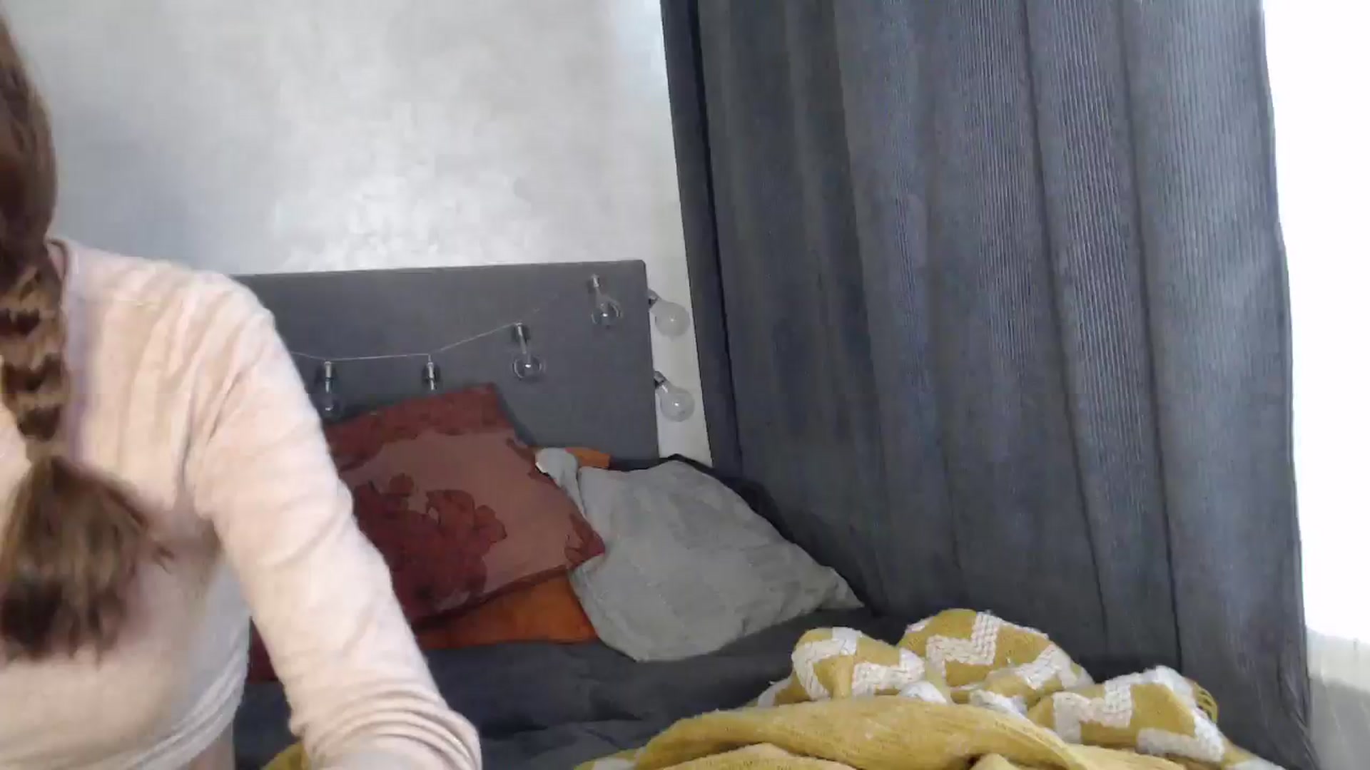 Gallery image thumbnail from Nora_Sweet's myfreecams stream on, 09/25/2024, 11:20 image 10 of 20