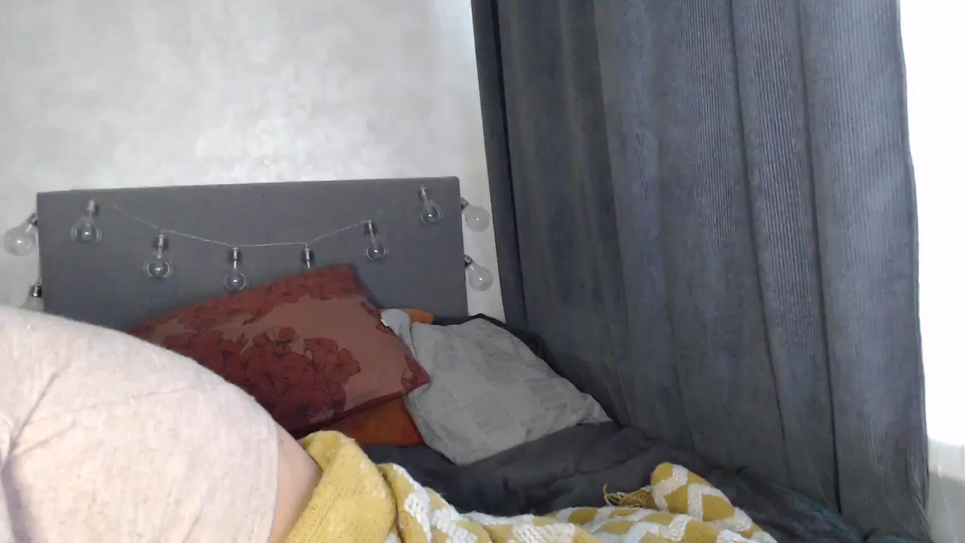 Gallery image thumbnail from Nora_Sweet's myfreecams stream on, 09/25/2024, 11:20 image 14 of 20