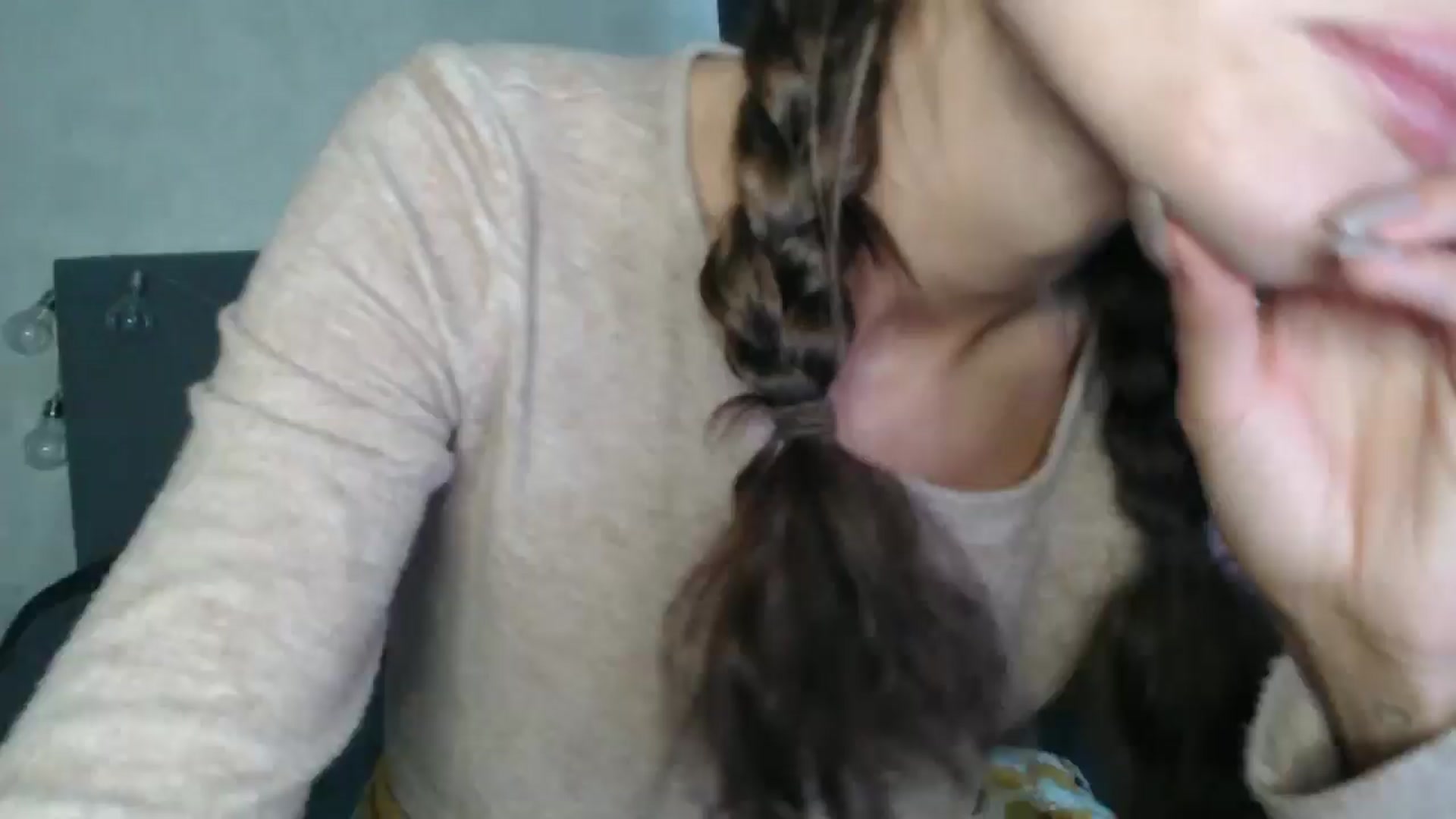 Gallery image thumbnail from Nora_Sweet's myfreecams stream on, 09/25/2024, 11:20 image 4 of 20