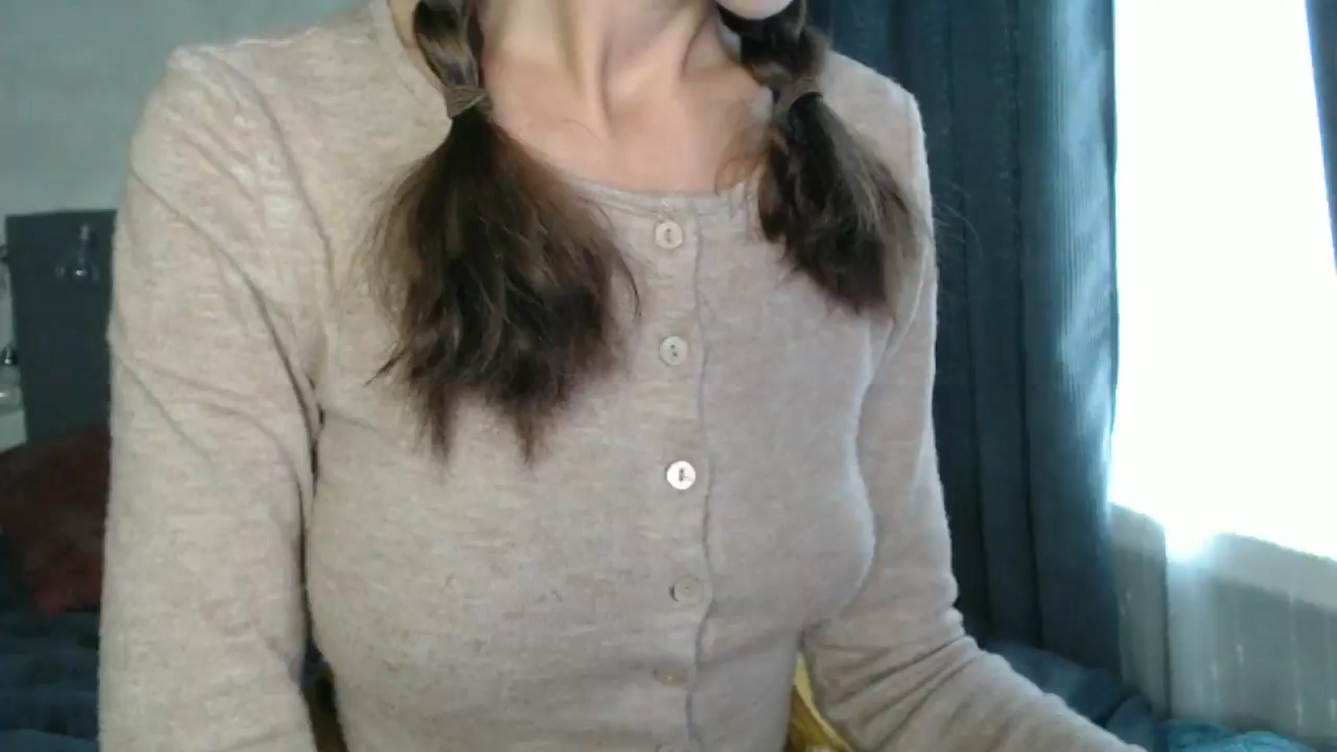 Gallery image thumbnail from Nora_Sweet's myfreecams stream on, 09/26/2024, 08:16 image 10 of 20