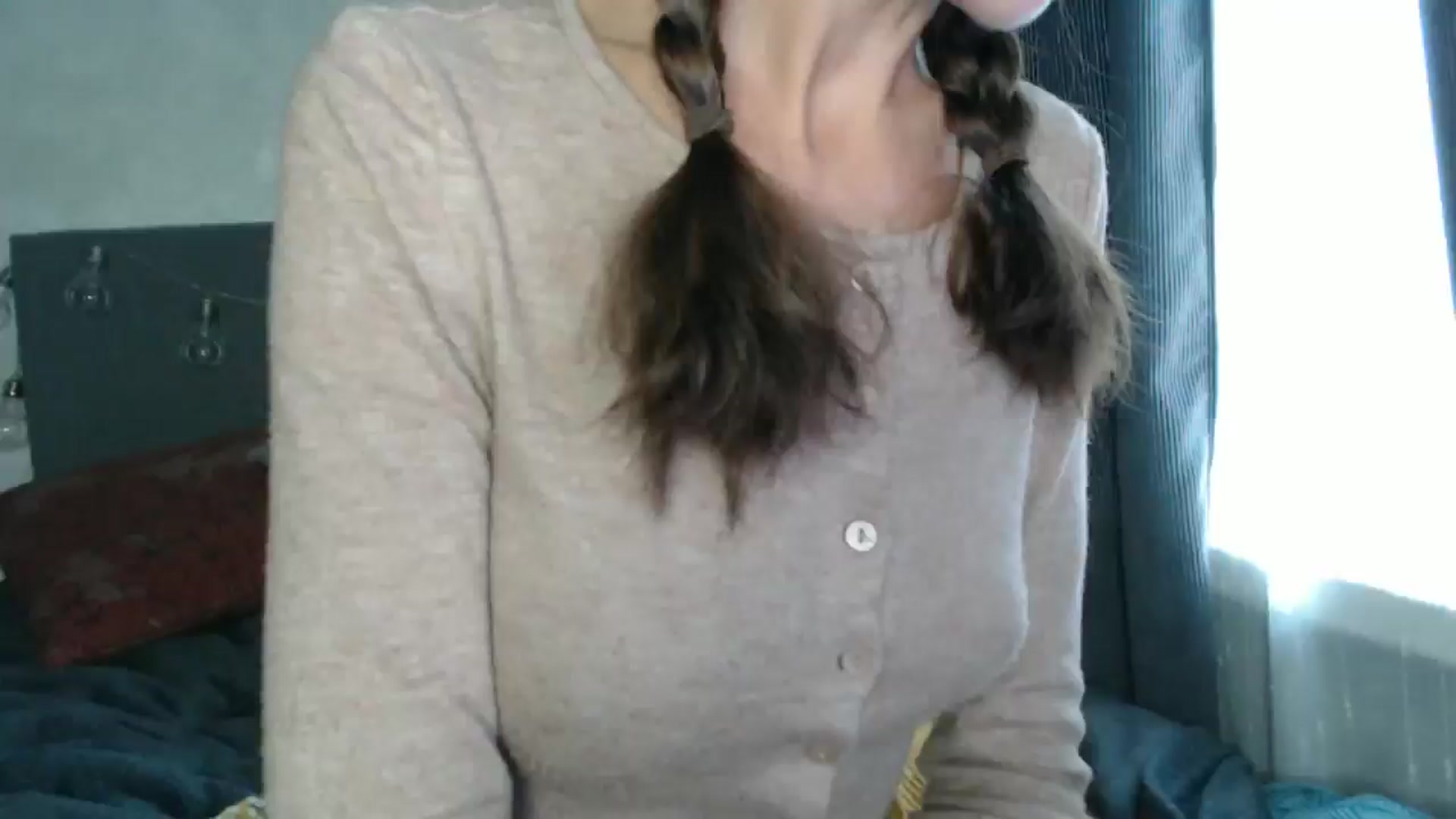 Gallery image thumbnail from Nora_Sweet's myfreecams stream on, 09/26/2024, 08:16 image 15 of 20