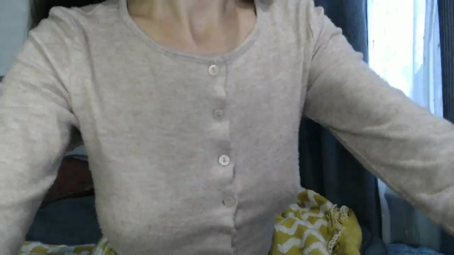 Gallery image thumbnail from Nora_Sweet's myfreecams stream on, 09/26/2024, 12:45 image 3 of 20