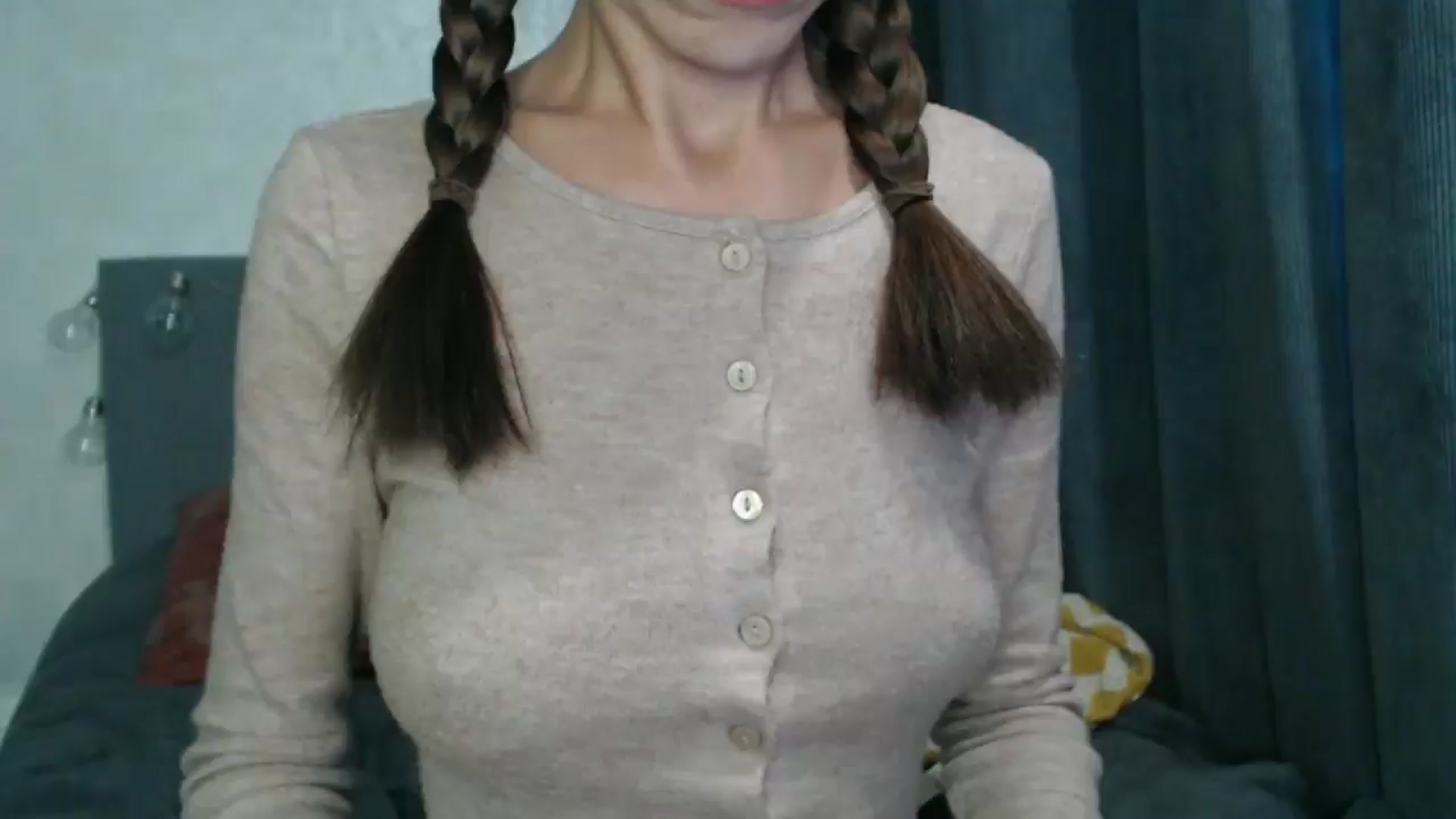 Gallery image thumbnail from Nora_Sweet's myfreecams stream on, 09/28/2024, 14:42 image 9 of 20