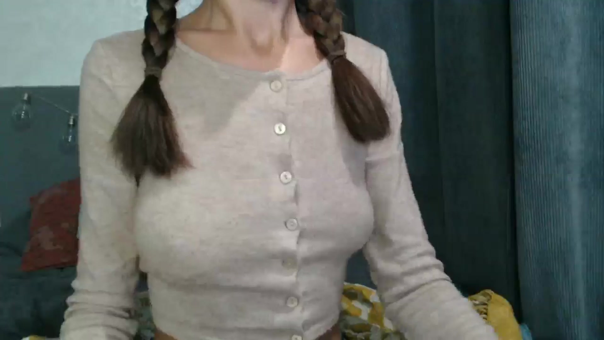 Gallery image thumbnail from Nora_Sweet's myfreecams stream on, 09/28/2024, 18:41 image 7 of 20