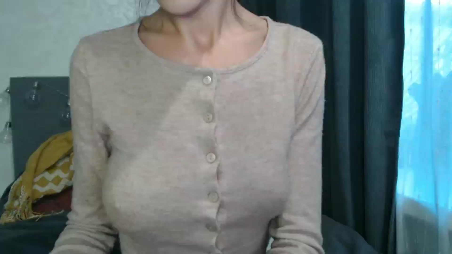 Gallery image thumbnail from Nora_Sweet's myfreecams stream on, 09/29/2024, 13:48 image 12 of 20